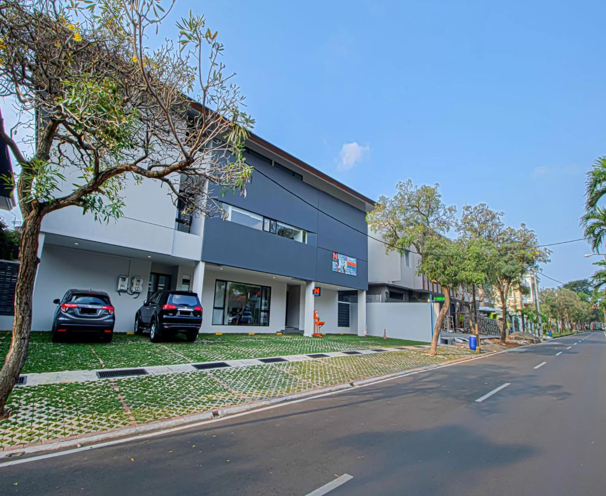 Property building in M Studio Karawaci