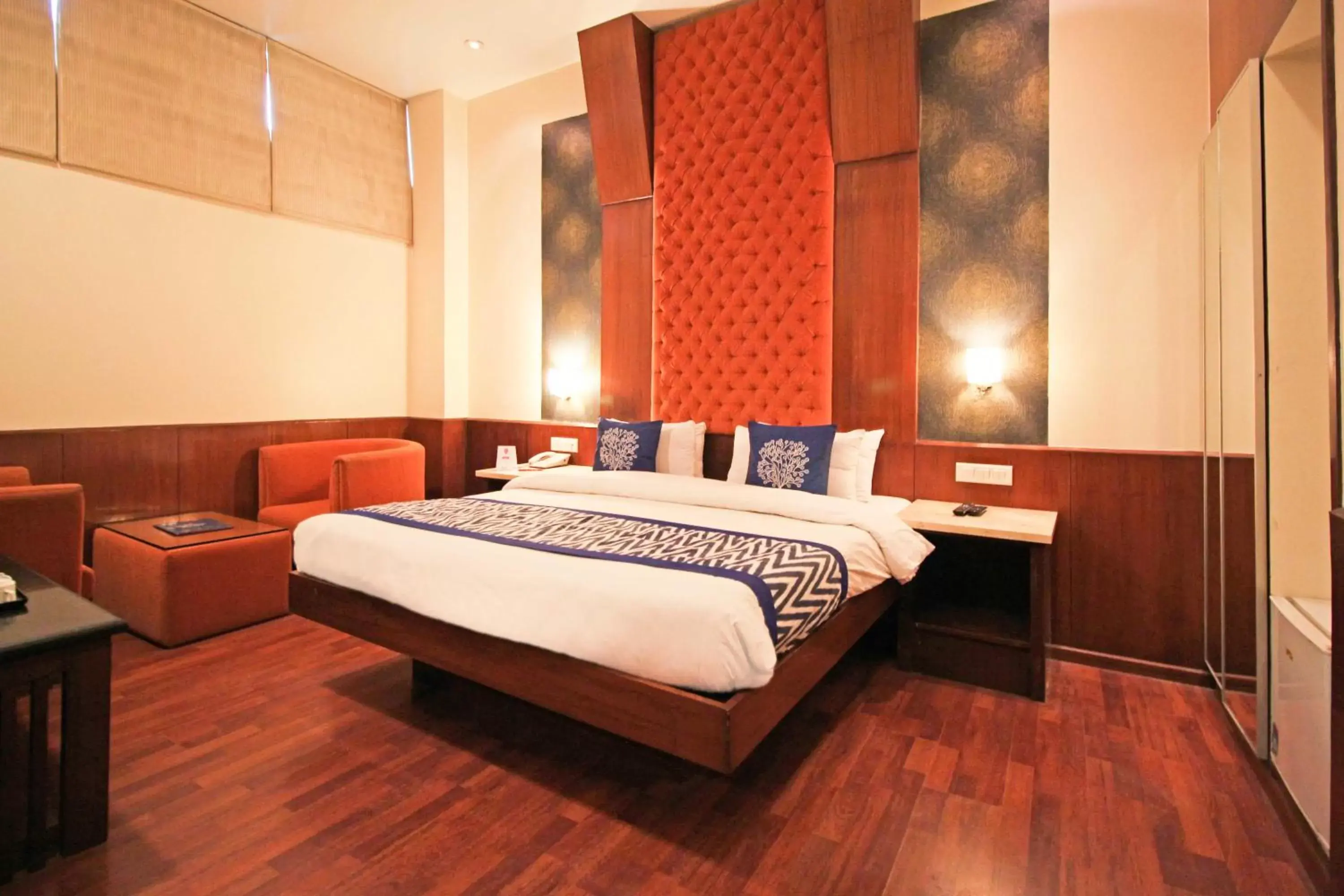 Bedroom, Bed in Hotel Aura