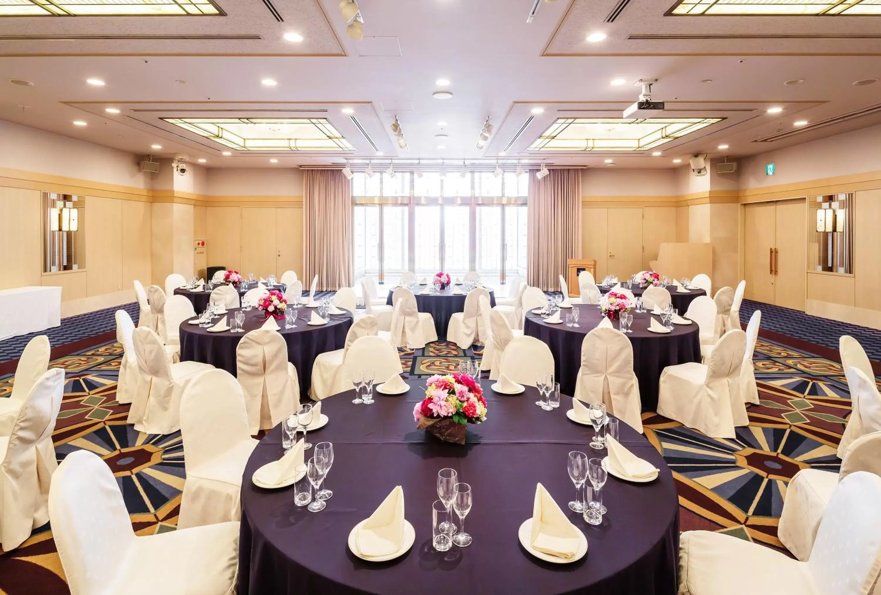 Banquet/Function facilities, Banquet Facilities in HOTEL MYSTAYS Matsuyama
