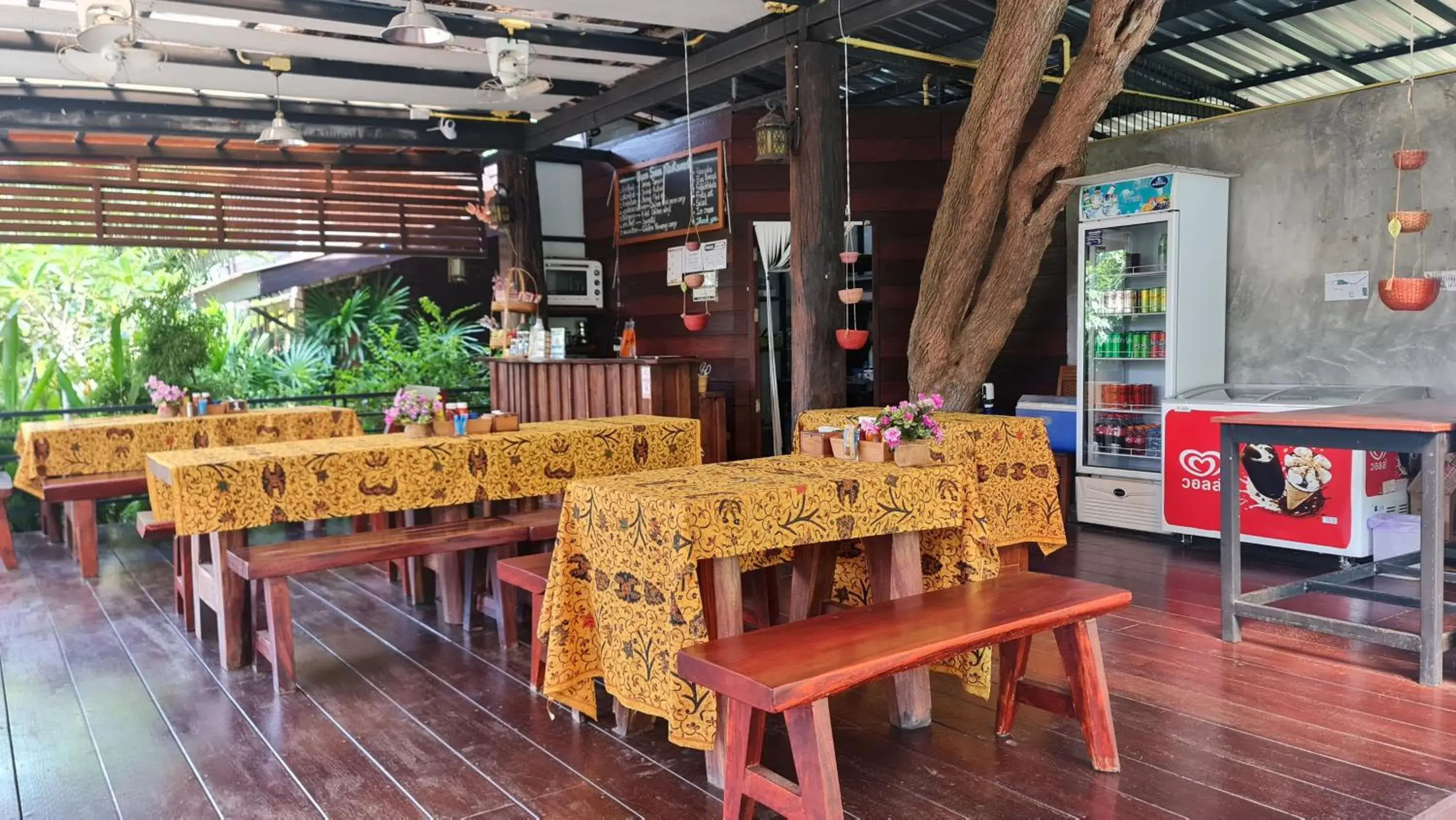 Lounge/Bar in Baan Suan Rim Klong