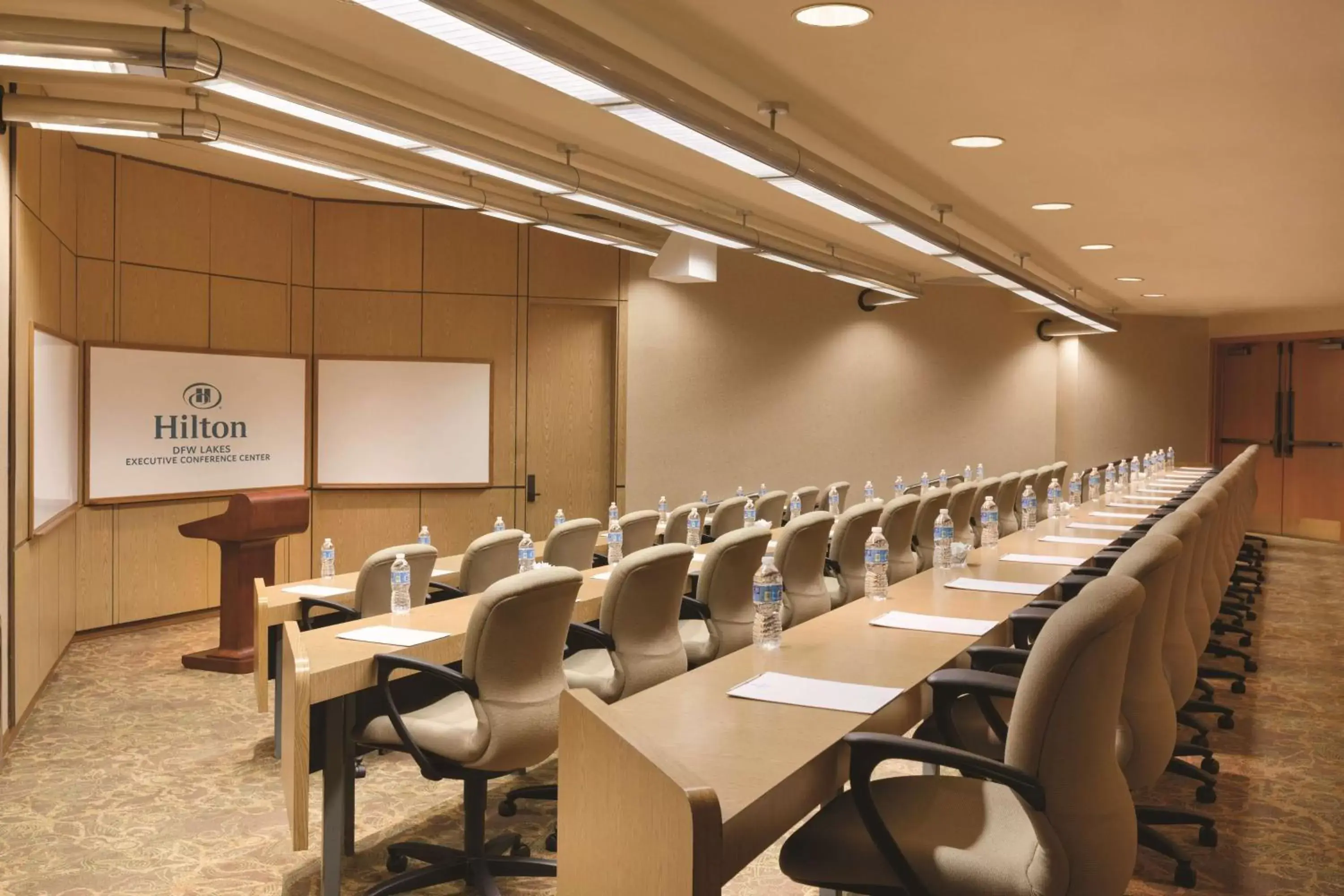 Meeting/conference room in Hilton DFW Lakes Executive Conference Center