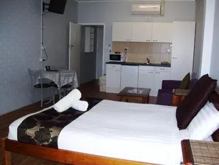 Photo of the whole room, Kitchen/Kitchenette in Fraser Coast Top Tourist Park