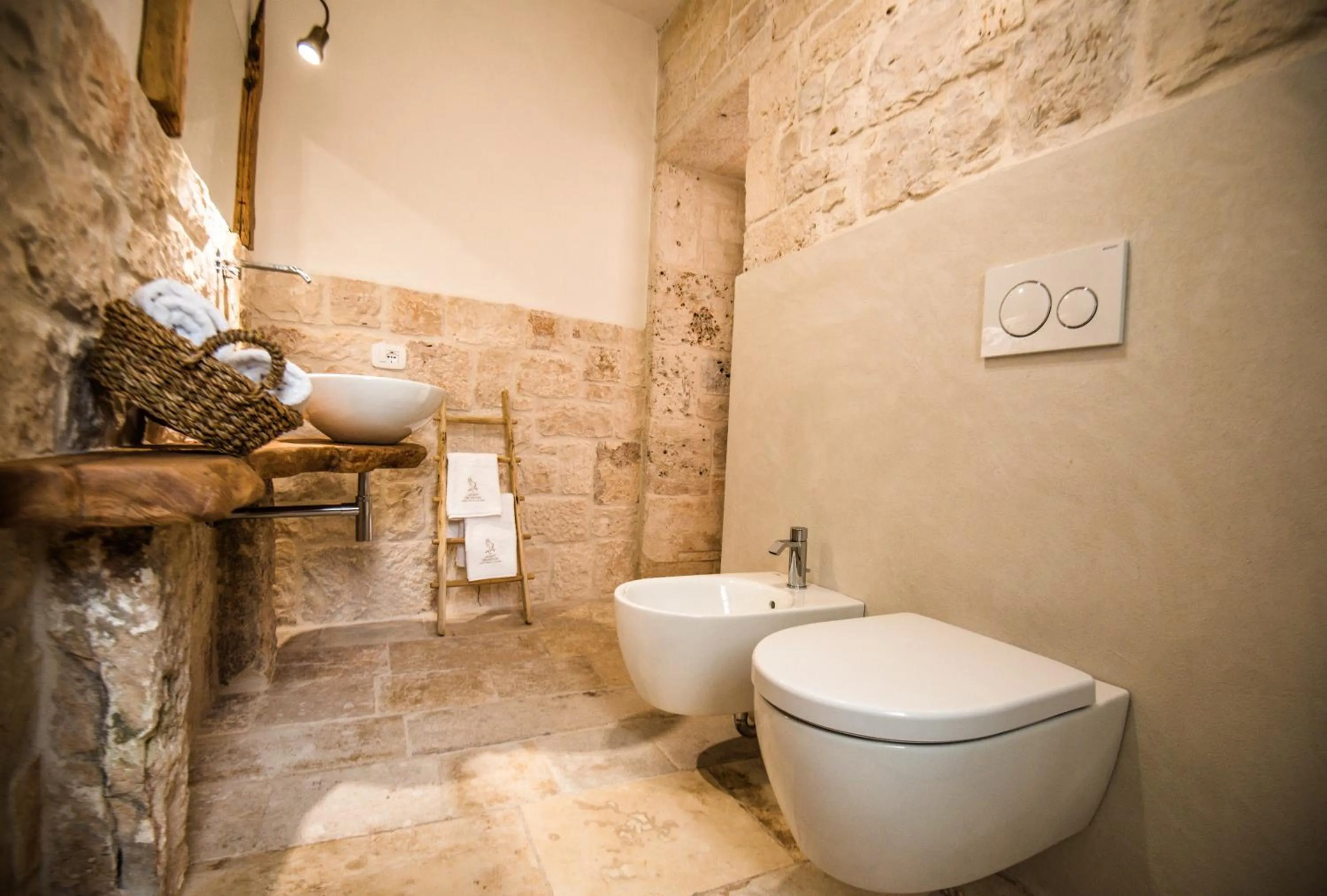 Toilet in Resort La Corte Dell'Astore - Wild in Style Resort