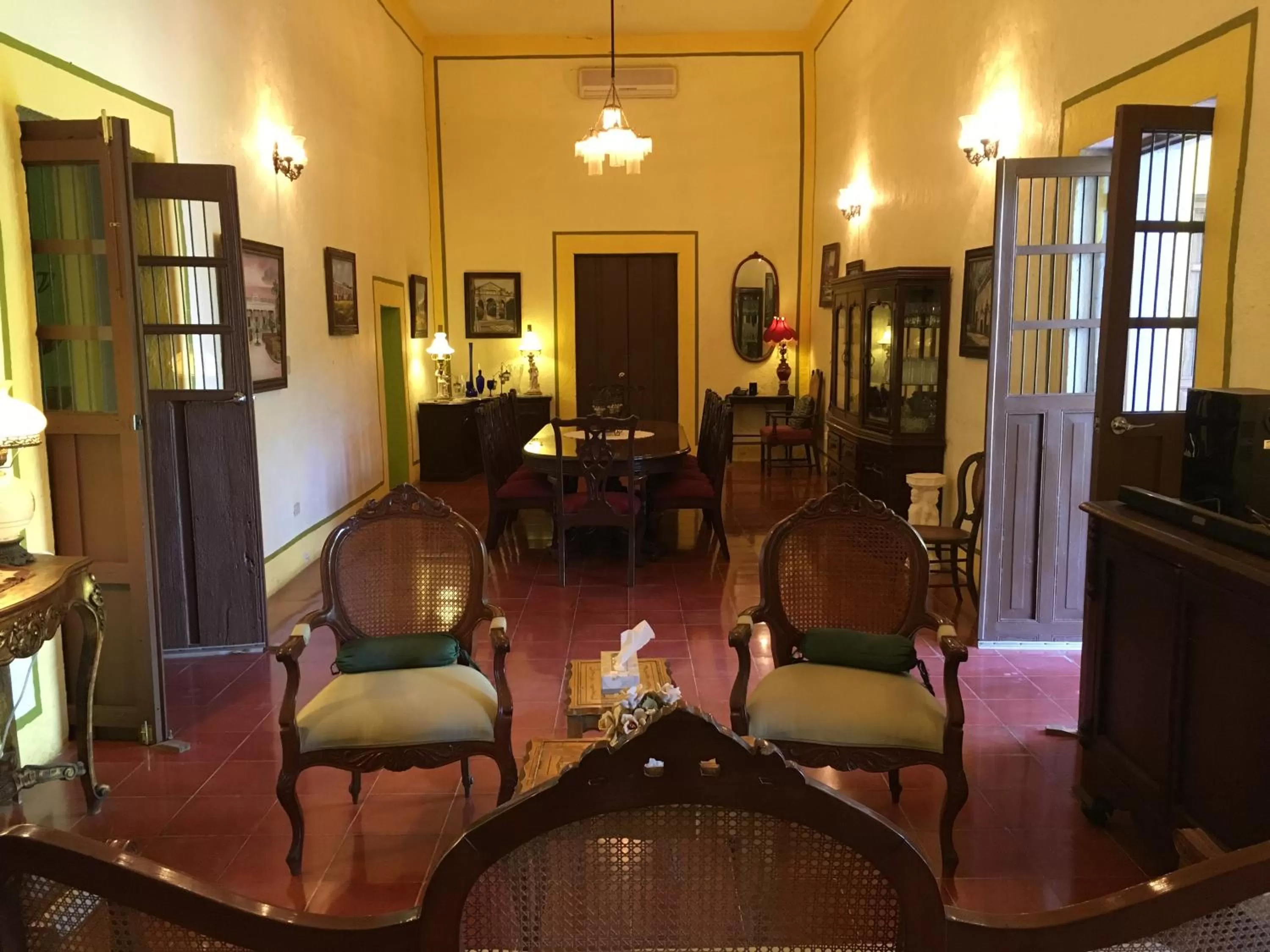 Seating area in Hacienda San Pedro Nohpat