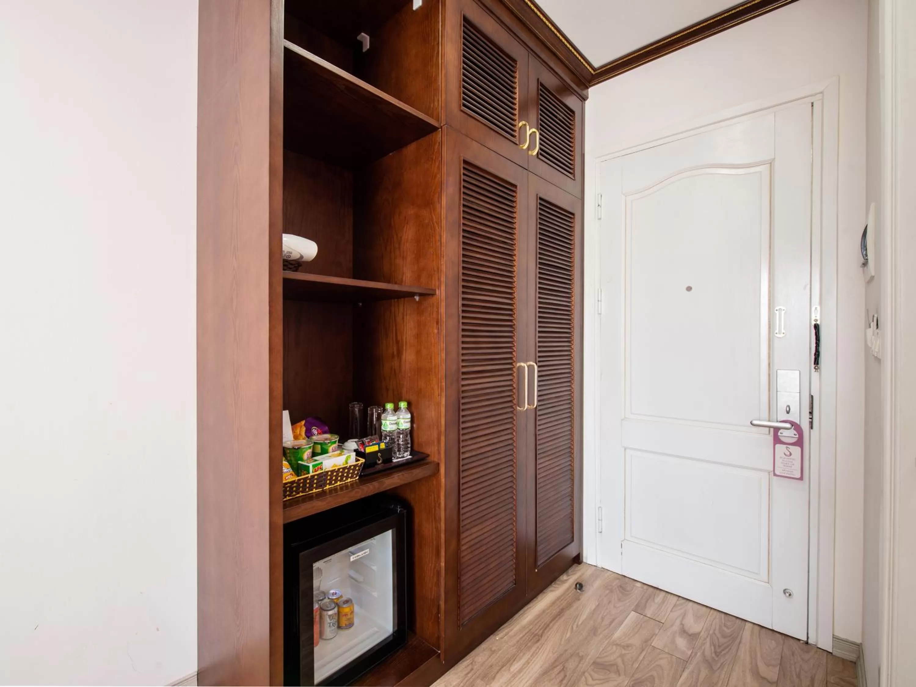 Coffee/tea facilities in Hanoi Suji Hotel