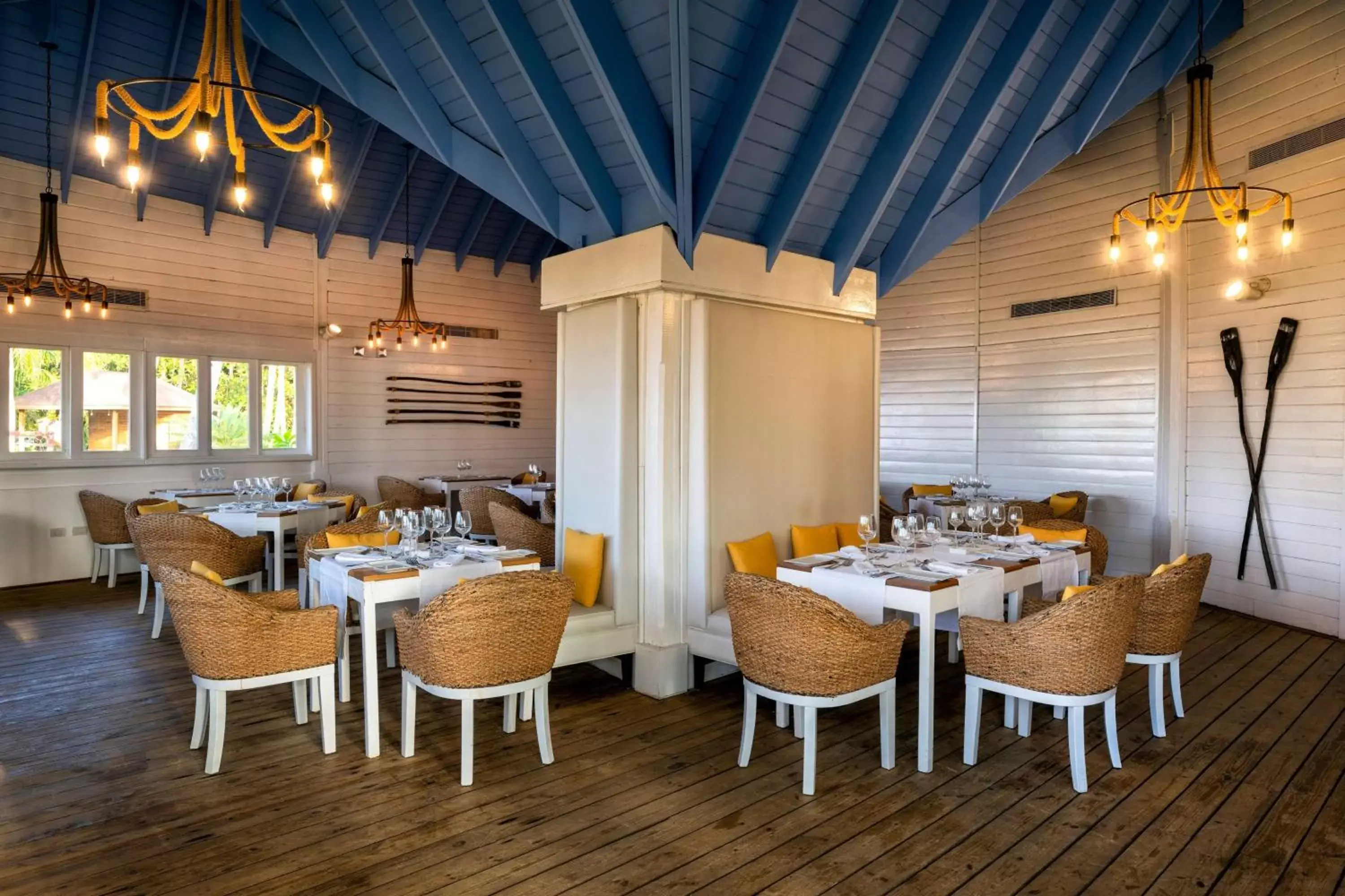Restaurant/Places to Eat in Viva V Samana by Wyndham, A Trademark Adults All Inclusive