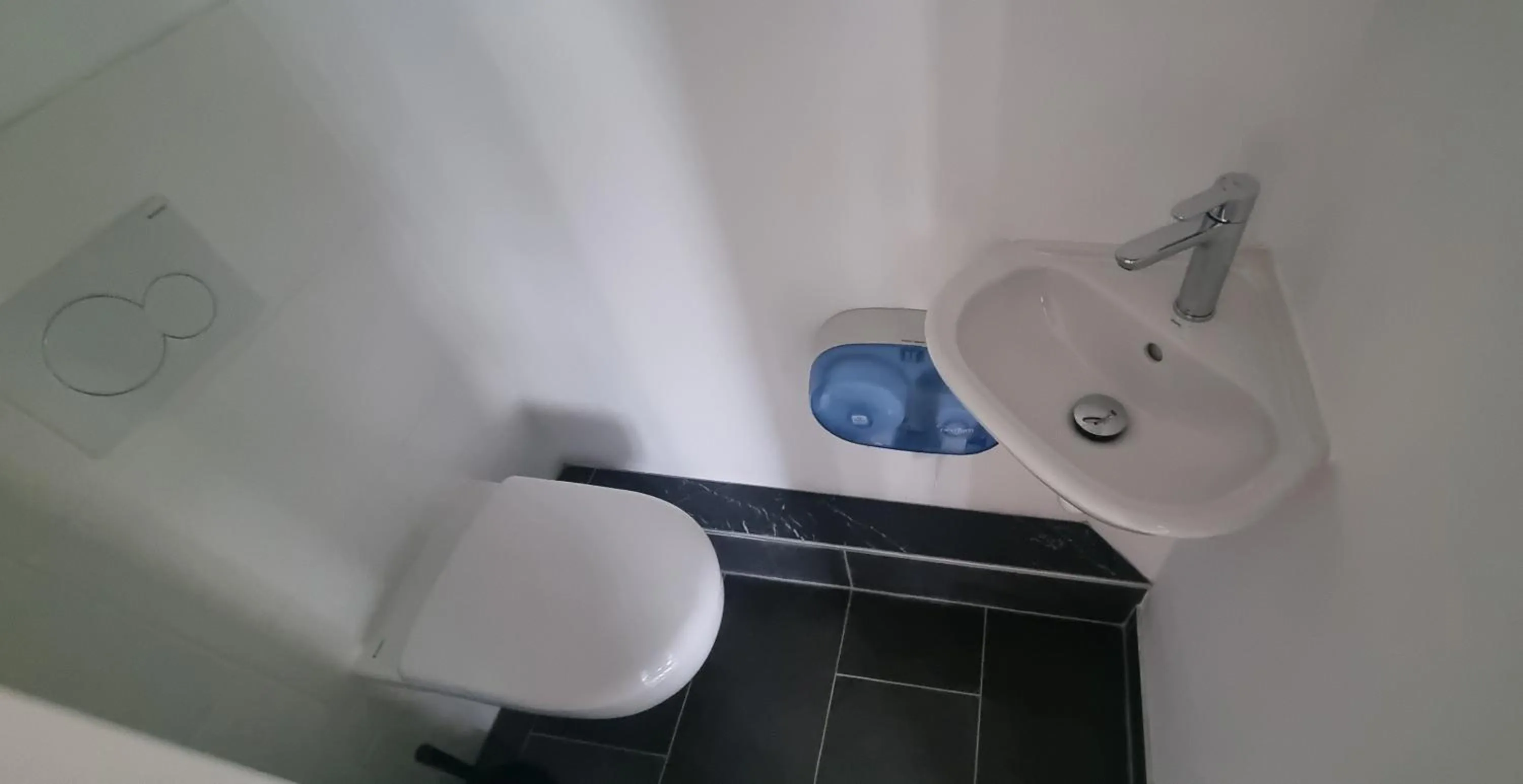 Toilet in Hotel De L'Europe