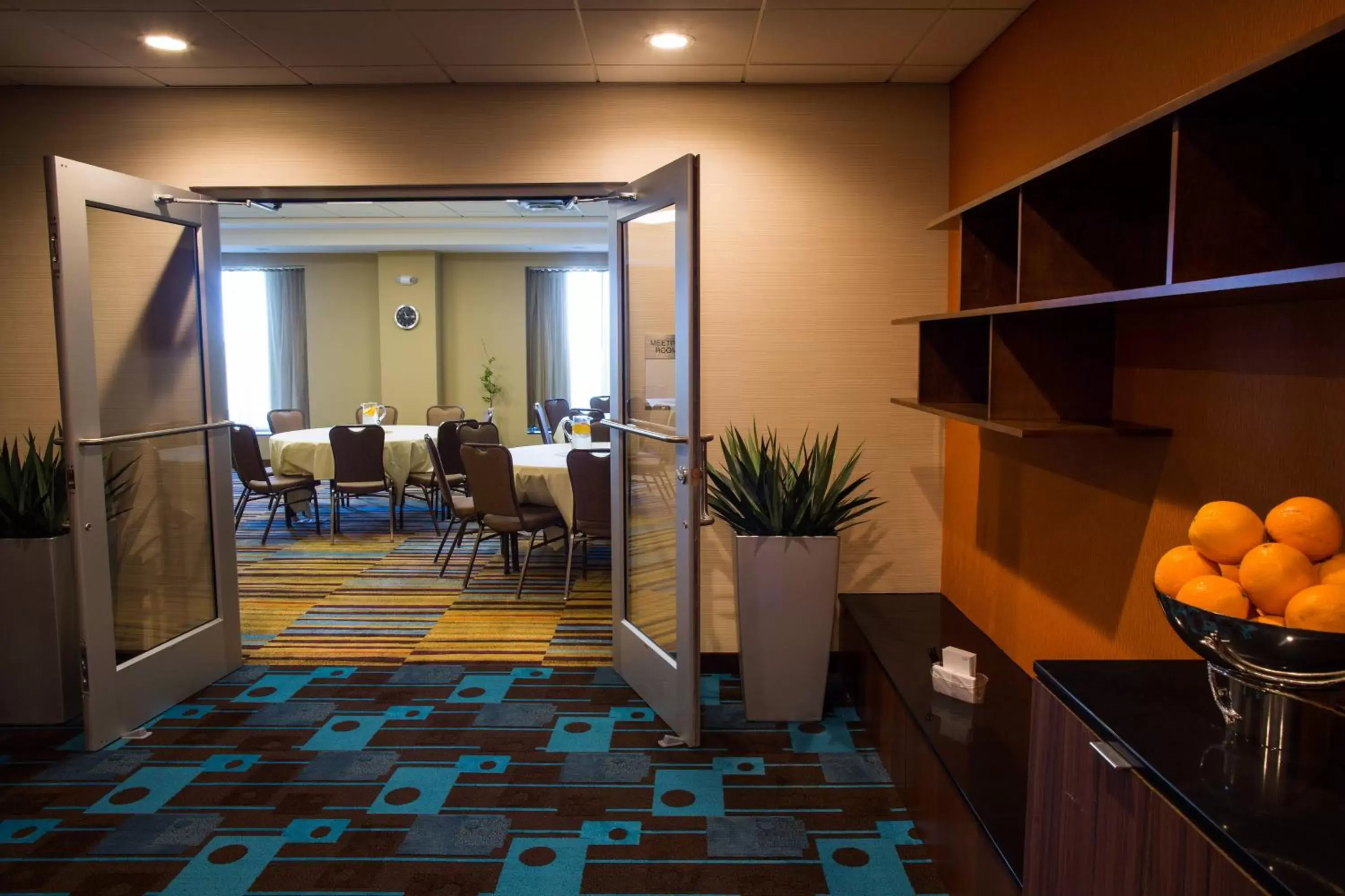 Meeting/conference room in Fairfield Inn & Suites by Marriott Lincoln Southeast