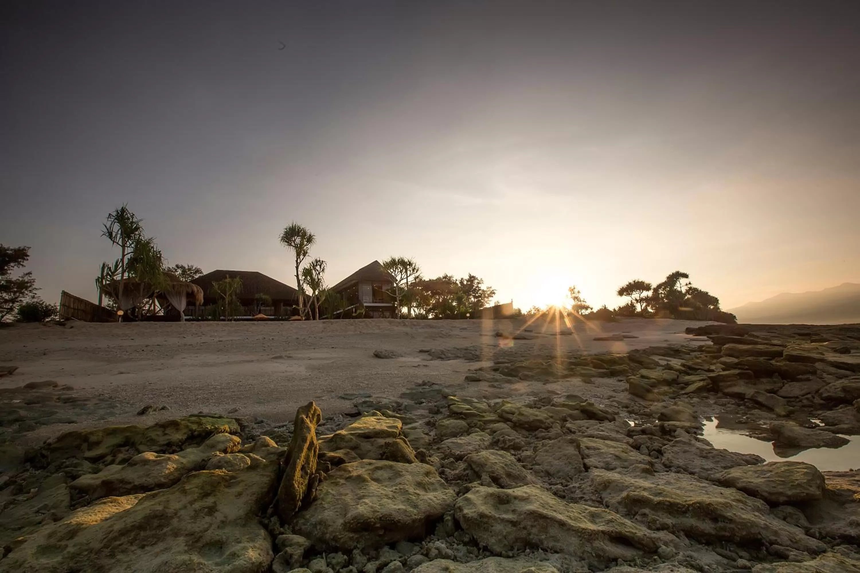 Beach in Sunset House Gili Meno
