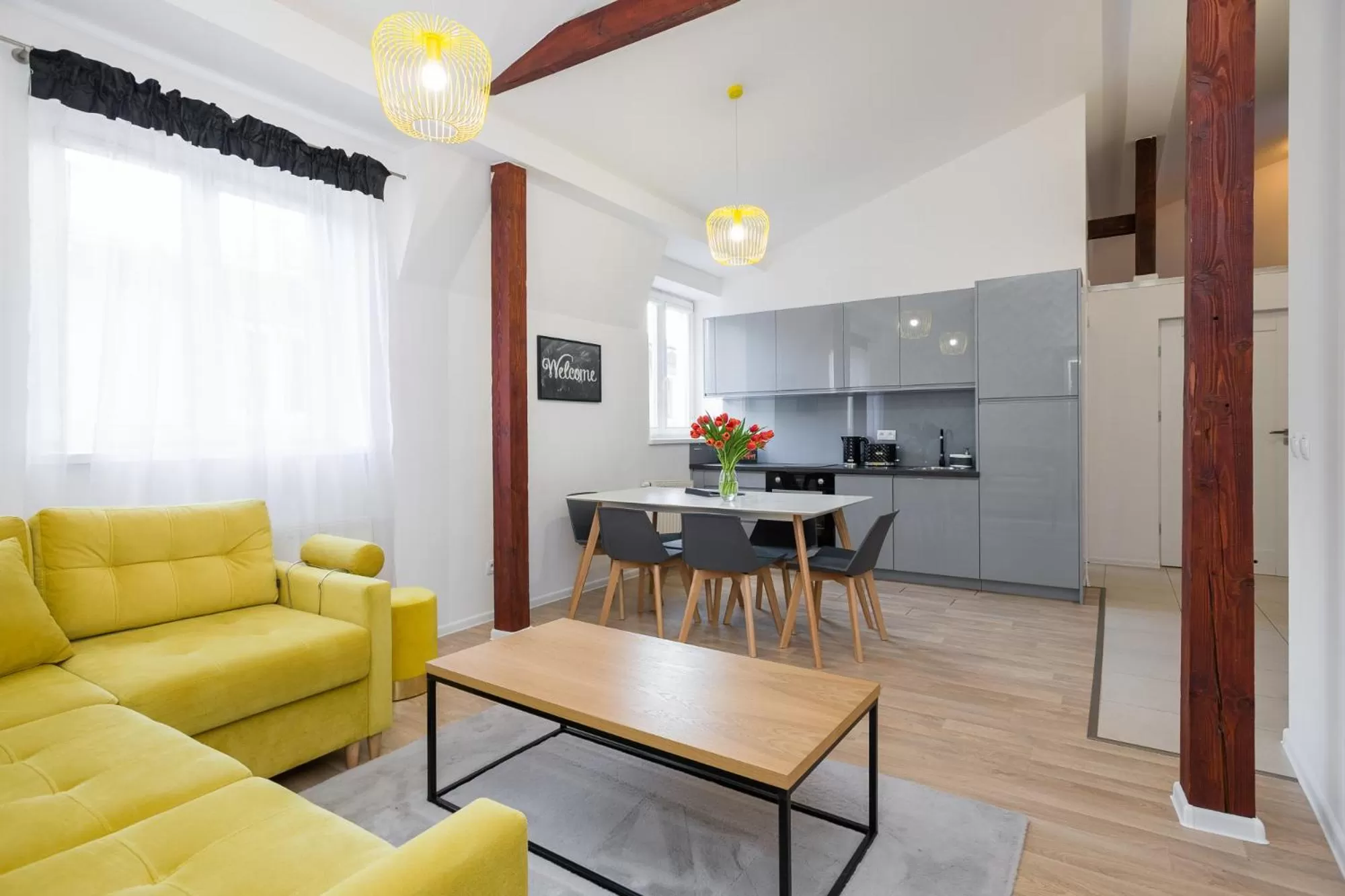 TV and multimedia, Dining Area in NOOK NOOK Apartments Katarzyny 2