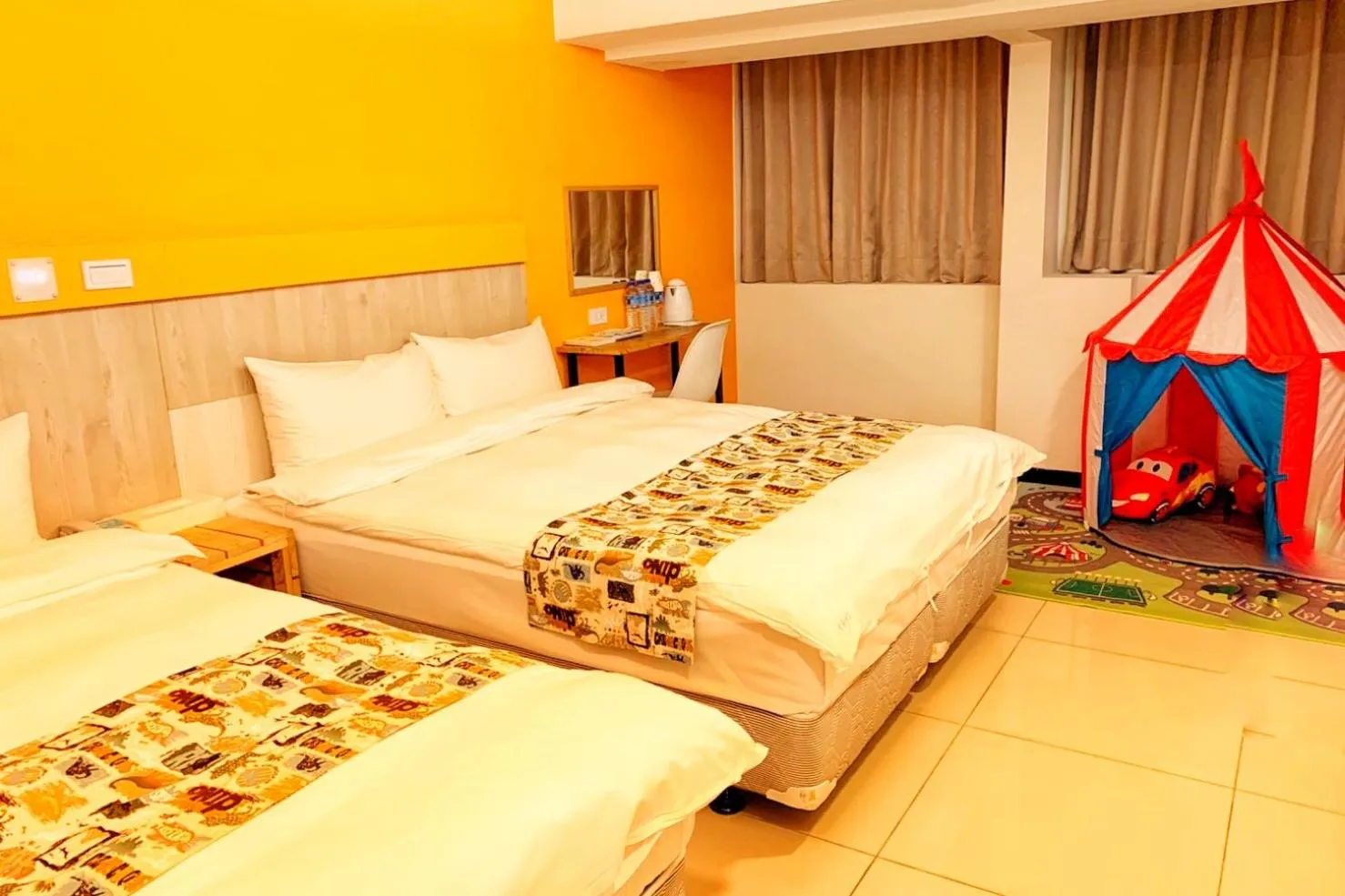 Photo of the whole room, Bed in Good Night Hotel