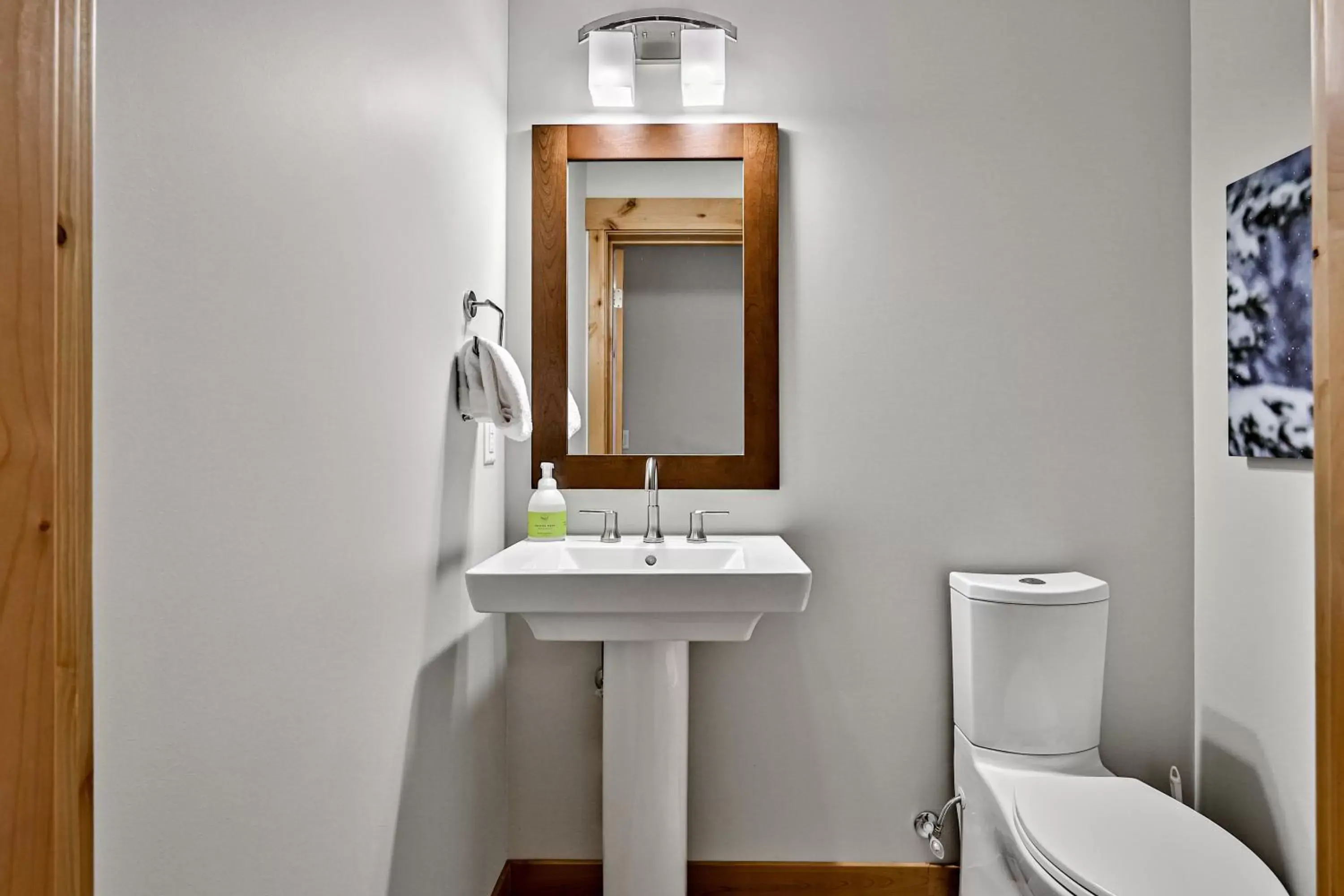 Bathroom in Tamarack Lodge by Spring Creek Vacations