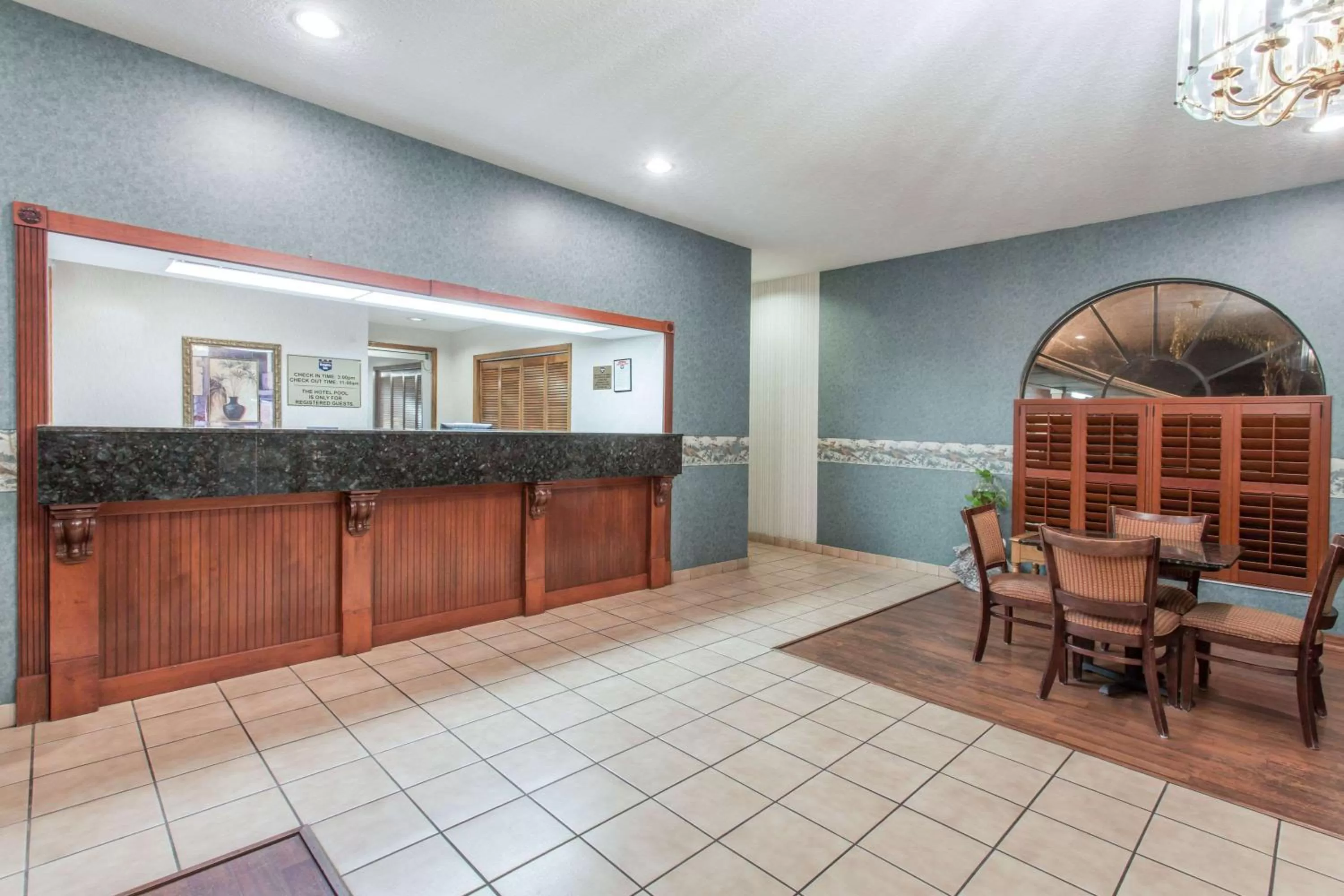 Lobby or reception in Knights Inn Arcadia