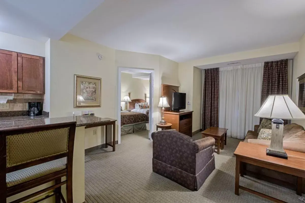 Seating Area in Staybridge Suites Harrisburg-Hershey, an IHG Hotel