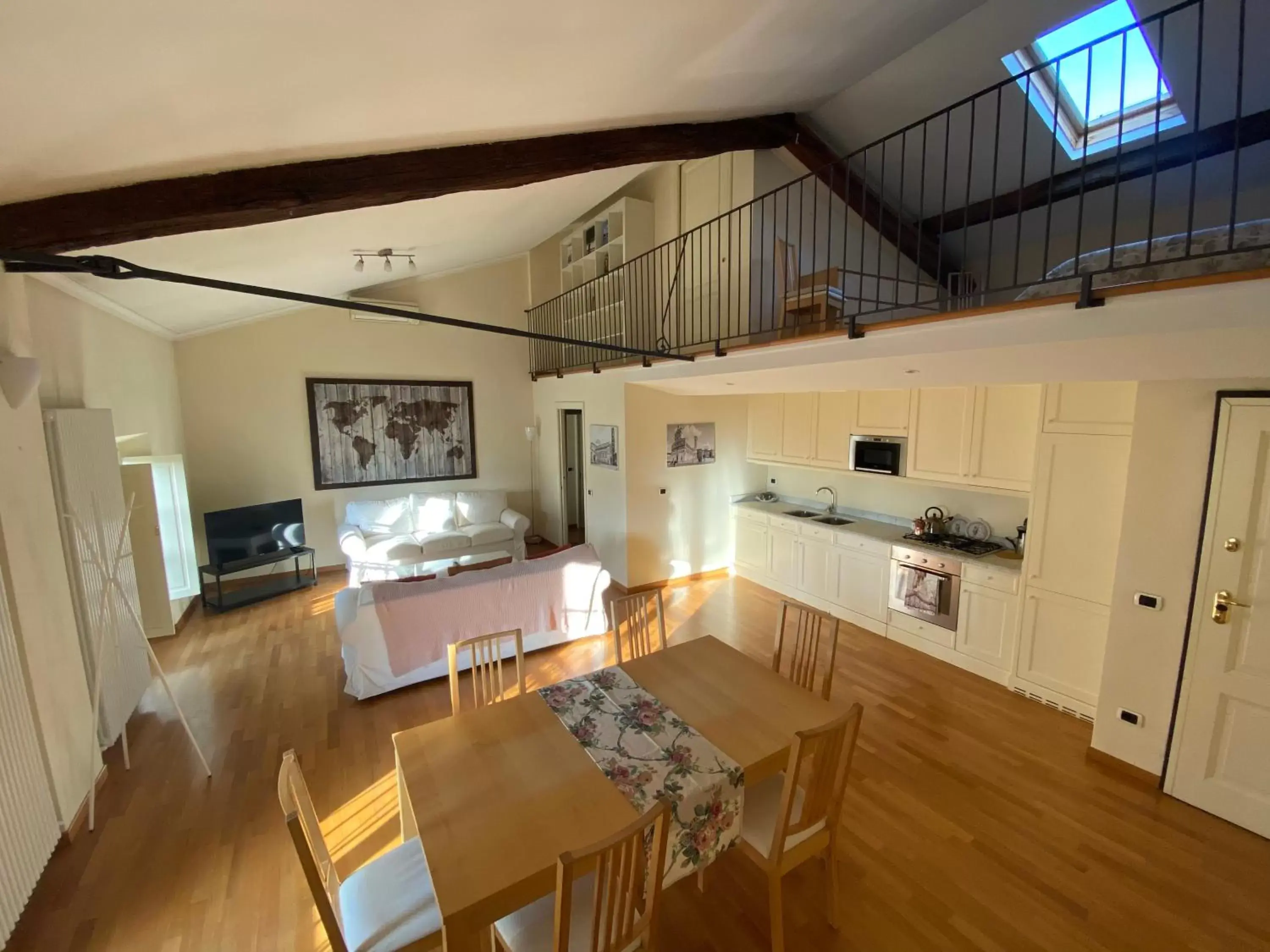 Kitchen or kitchenette, Dining Area in Palazzo Rocchi B&B