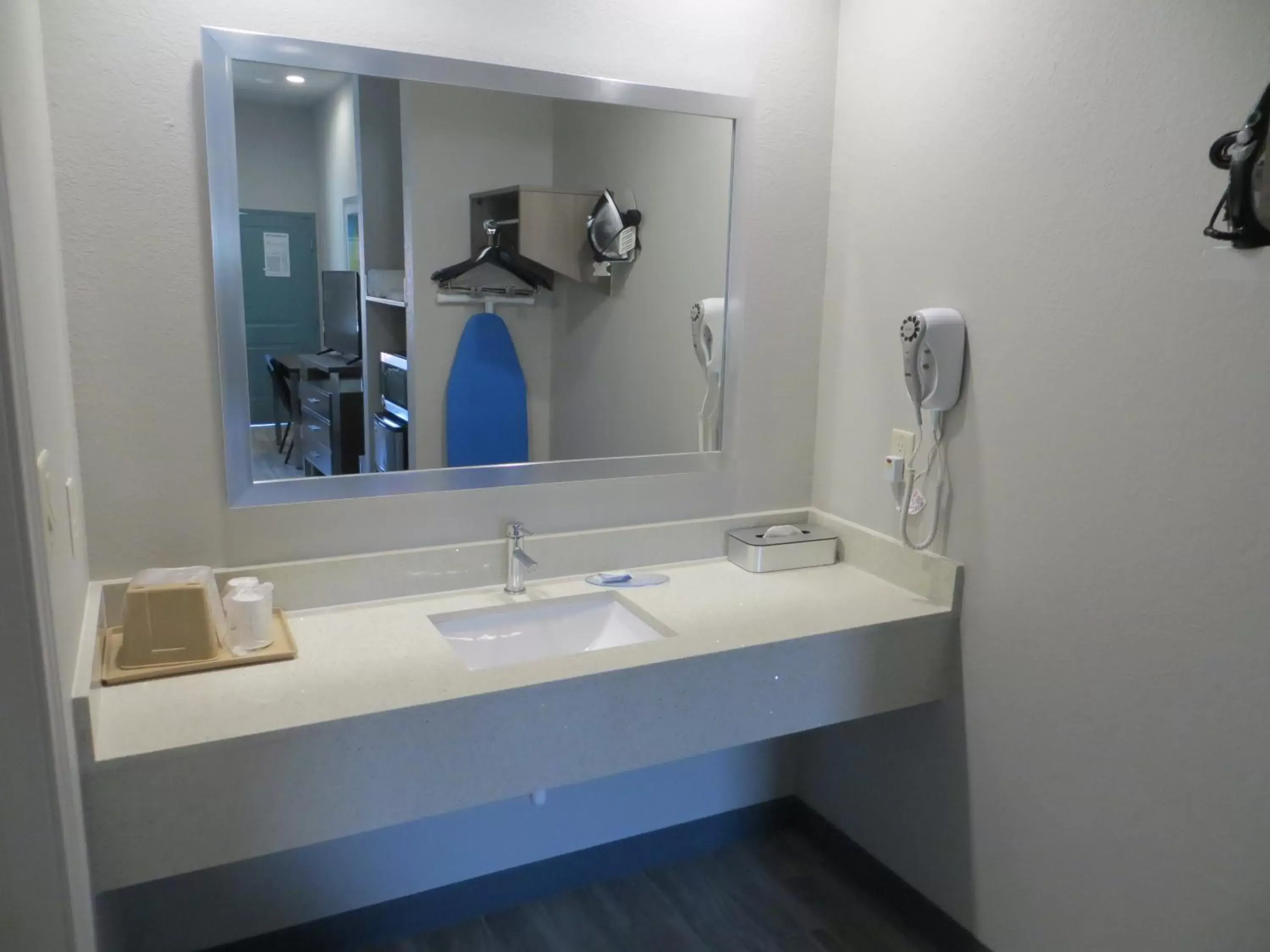 Bathroom in Hotel Blue - Woodlands