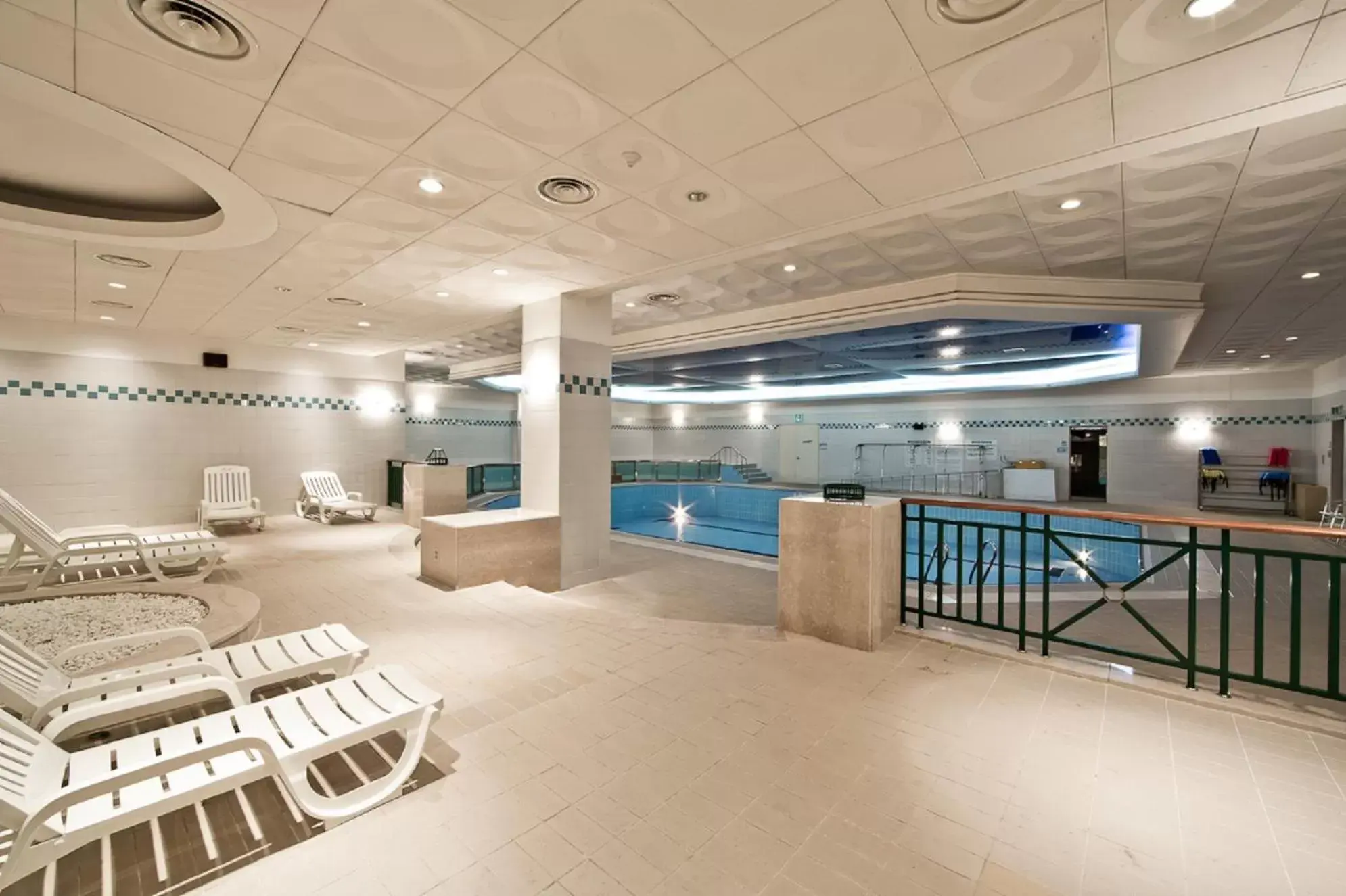 Swimming pool in Hotel Hyundai by Lahan Mokpo