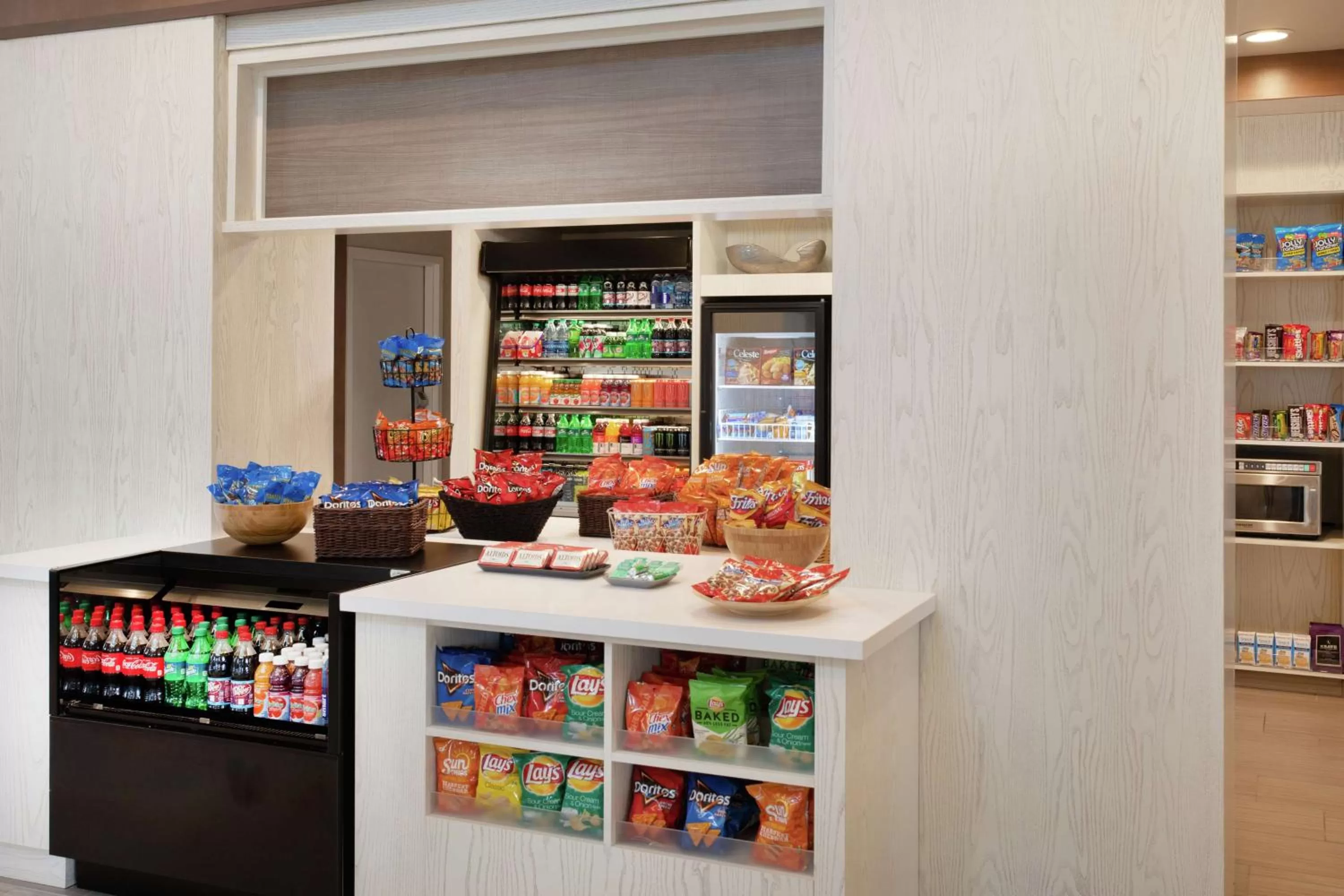 Restaurant/places to eat in Hilton Garden Inn Las Vegas City Center