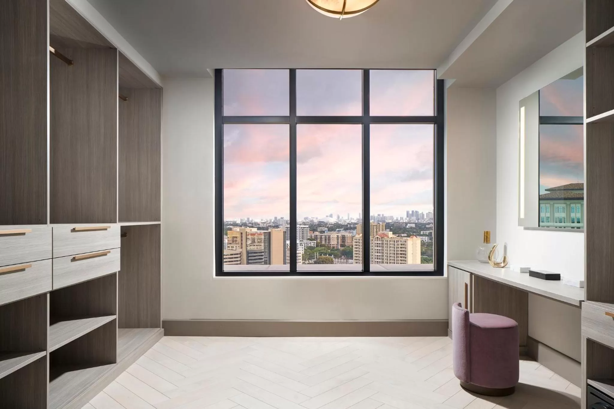 Photo of the whole room, Bed in Loews Coral Gables Hotel