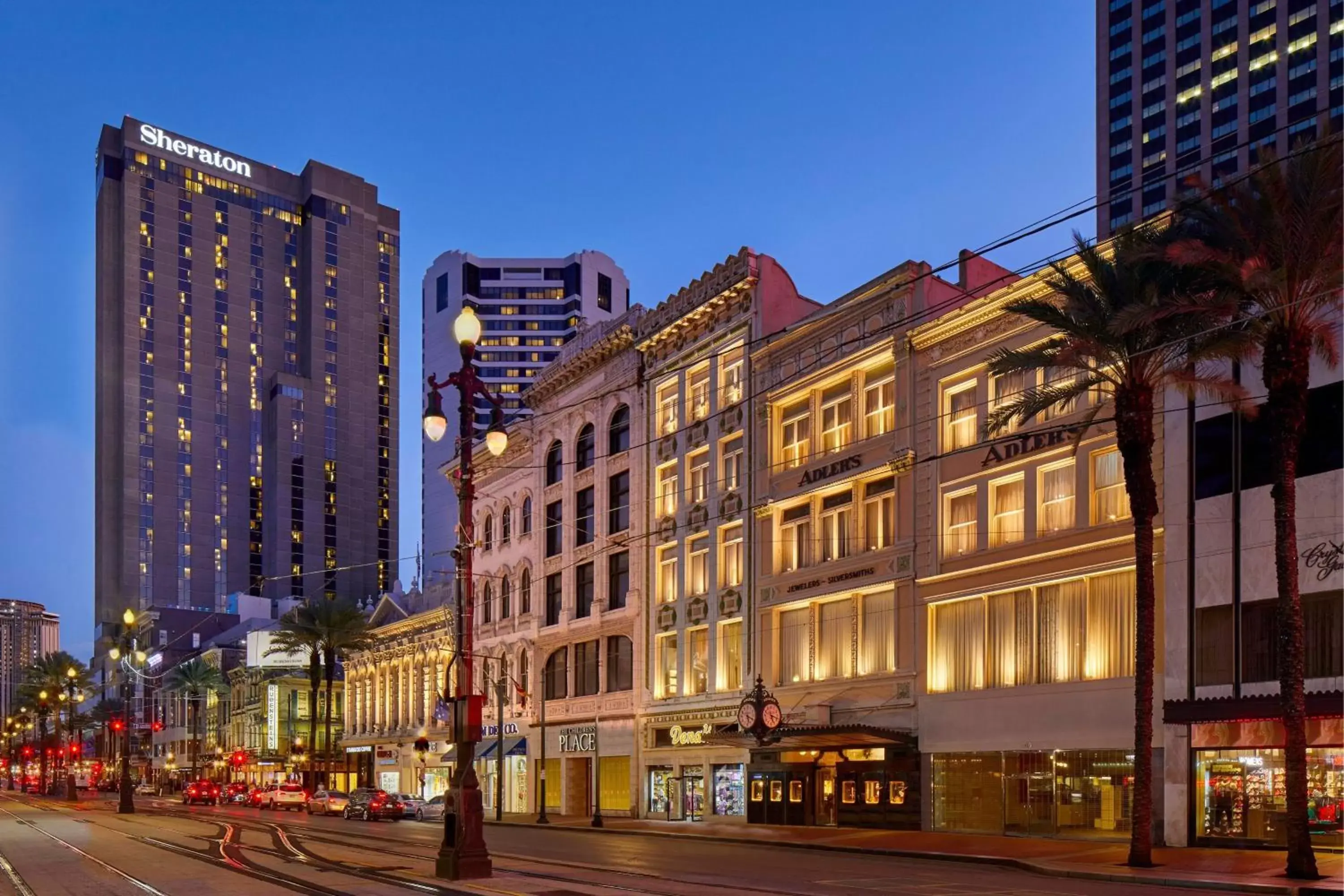 Property Building in Sheraton New Orleans Hotel