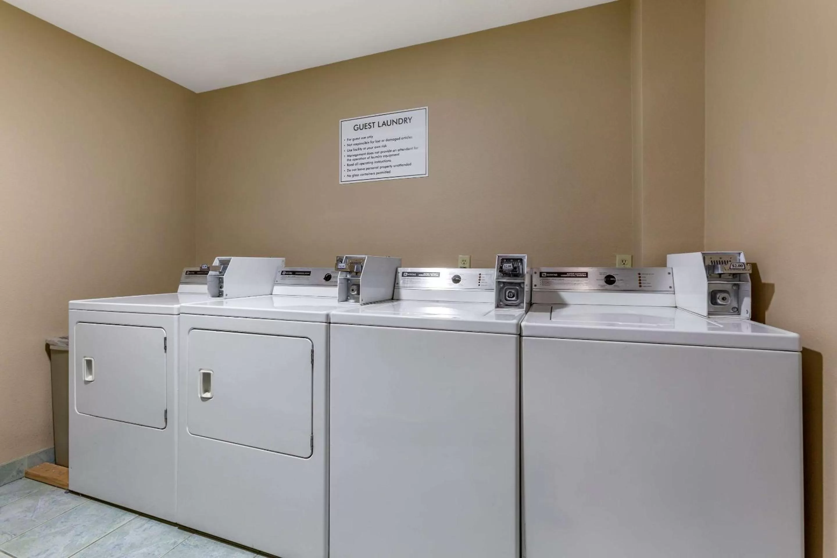 laundry in Comfort Inn & Suites Surprise Near Sun City West