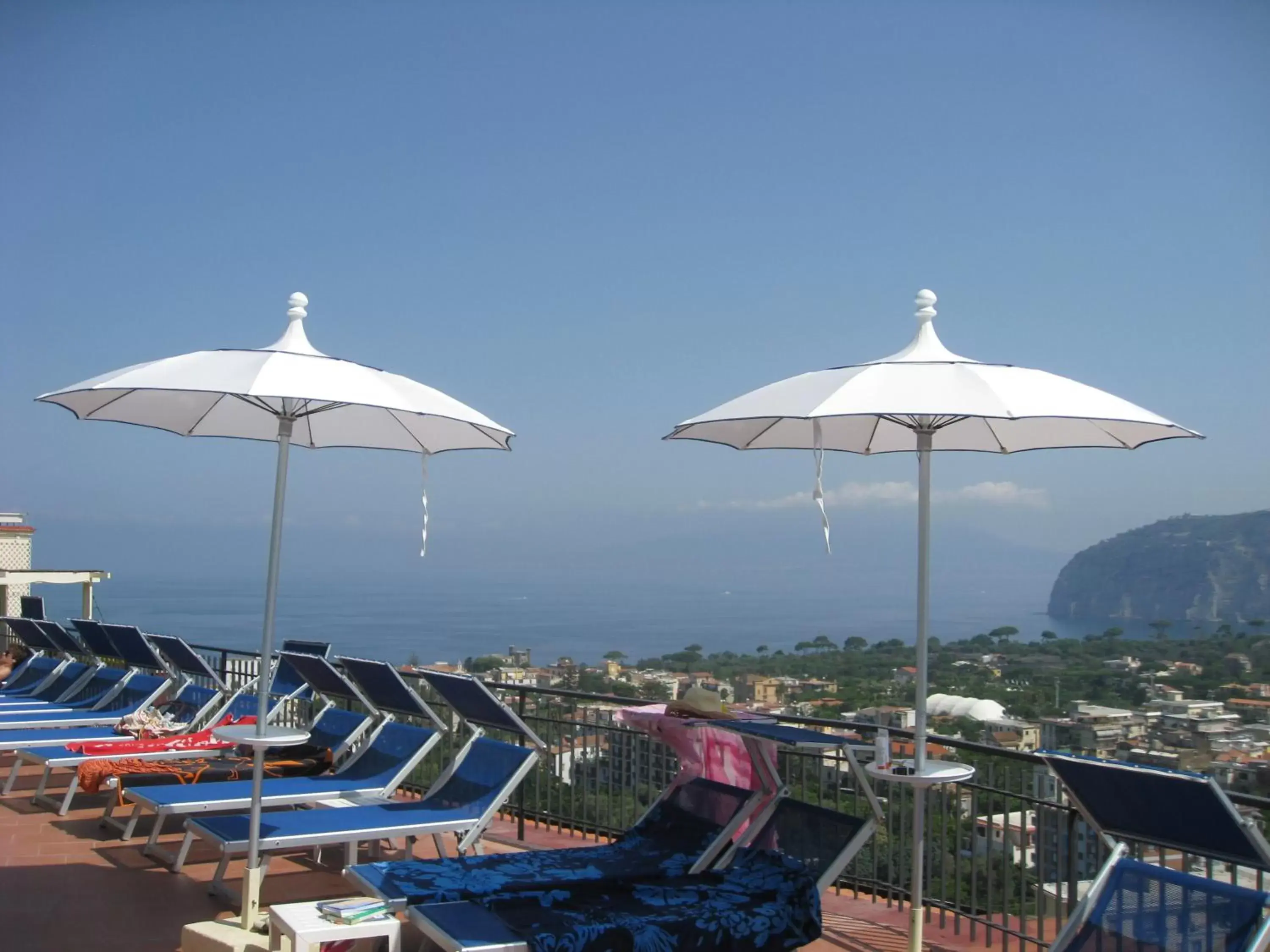 Swimming pool in Hotel Cristina