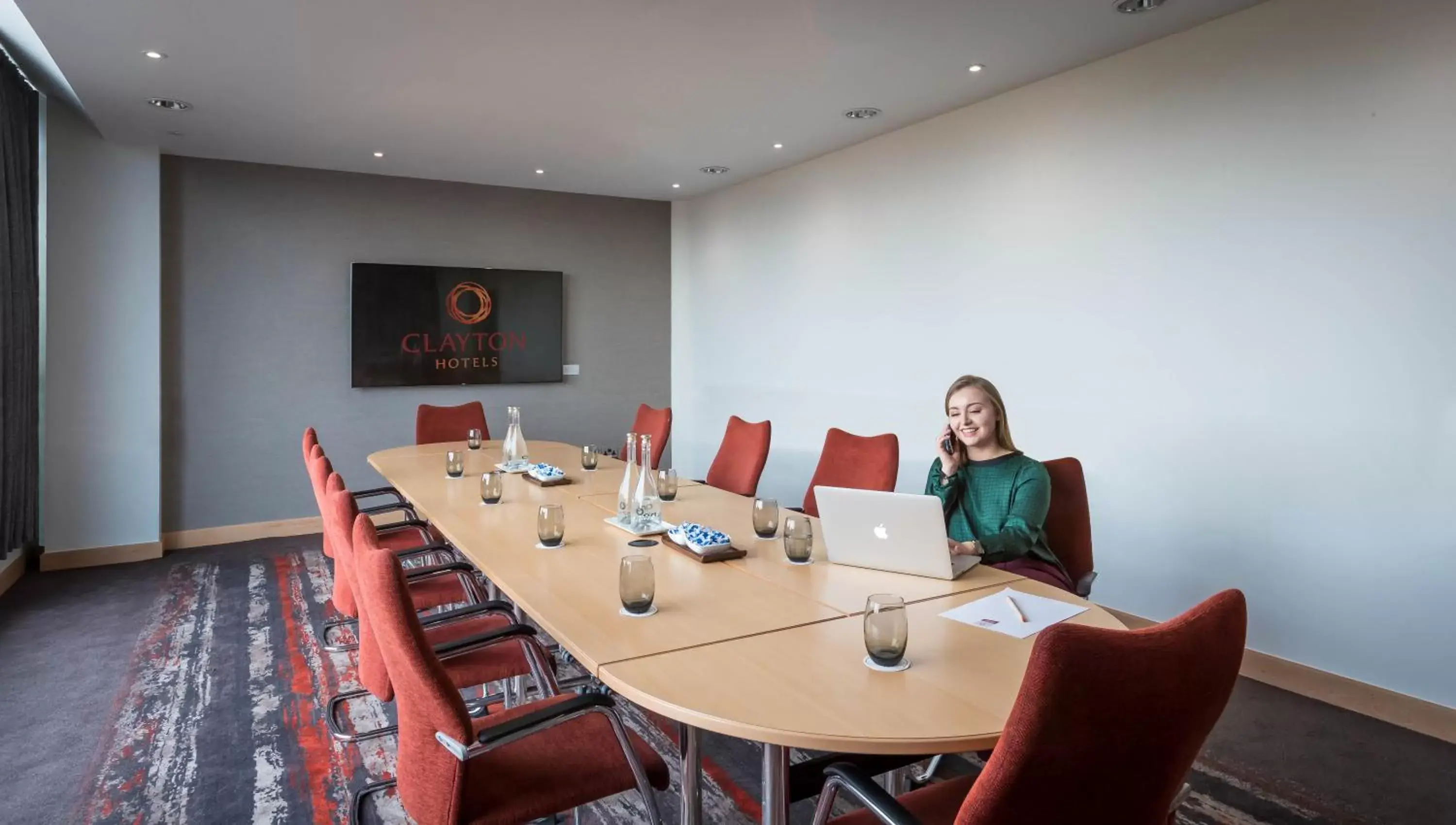 Business facilities in Clayton Hotel Dublin Airport