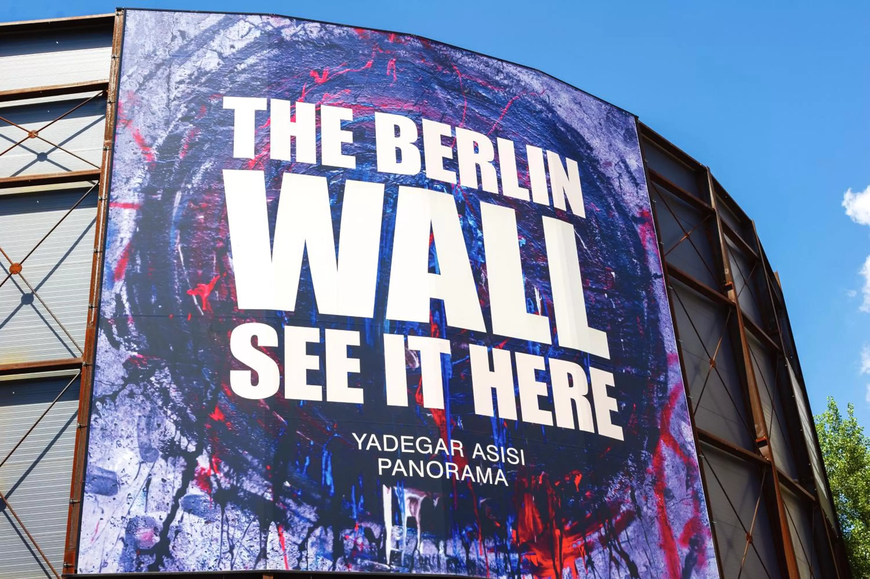 Activities in Wilde Aparthotels Berlin, Checkpoint Charlie