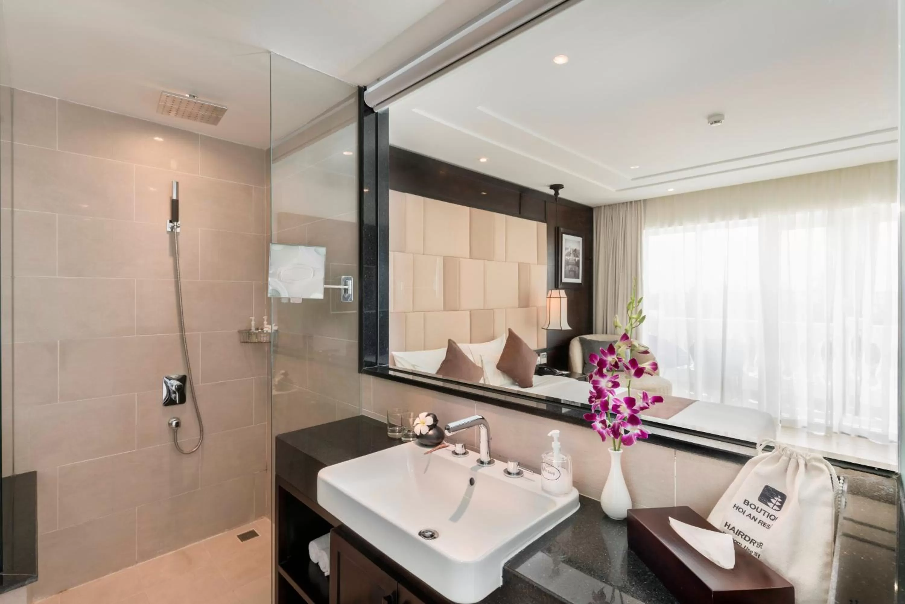 Deluxe Double or Twin Room in Boutique Hoi An Resort