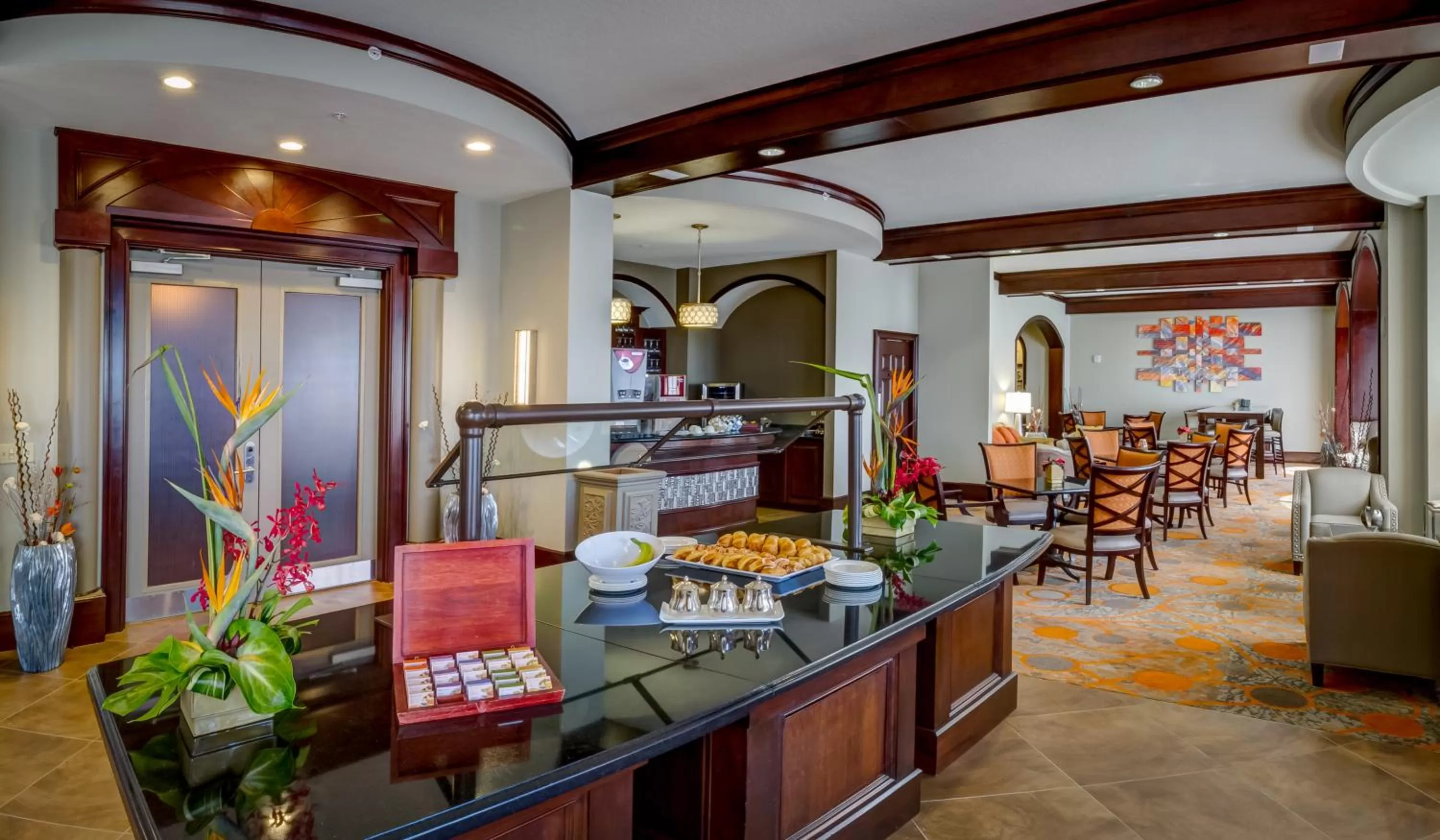 Communal lounge/ TV room in Rosen Shingle Creek Universal Blvd