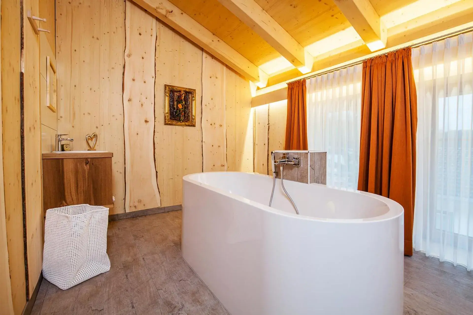 Spa and wellness centre/facilities, Bathroom in Hotel Rupertihof