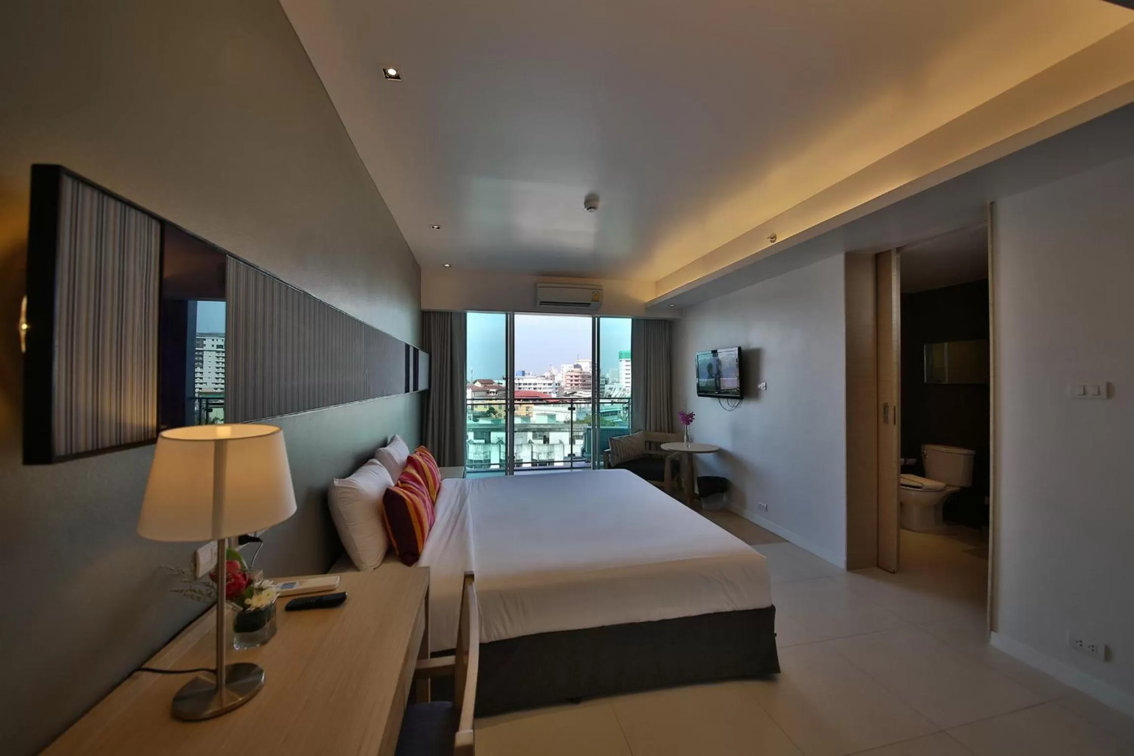 Photo of the whole room, Bed in The Sun Xclusive