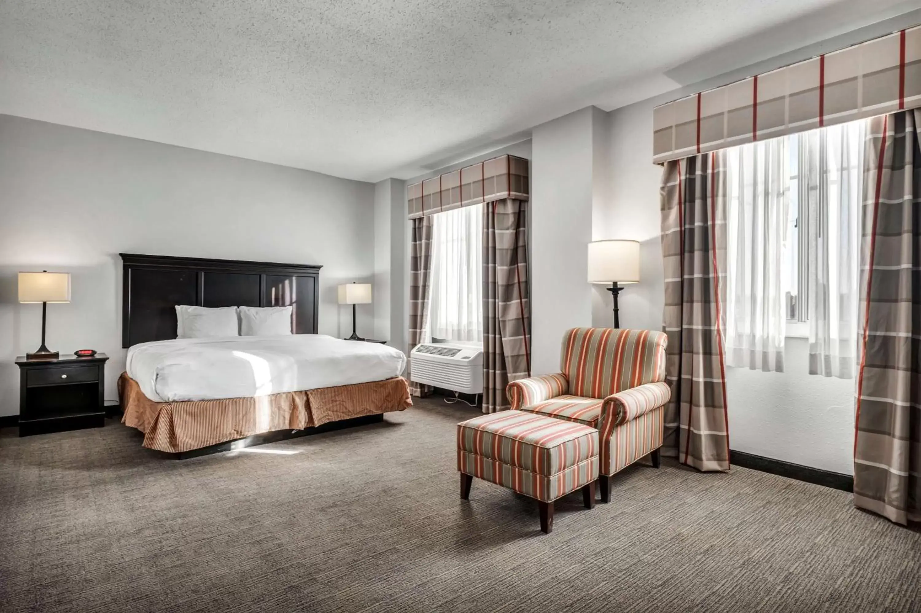 Bedroom in Country Inn & Suites by Radisson, Oklahoma City at Northwest Expressway, OK