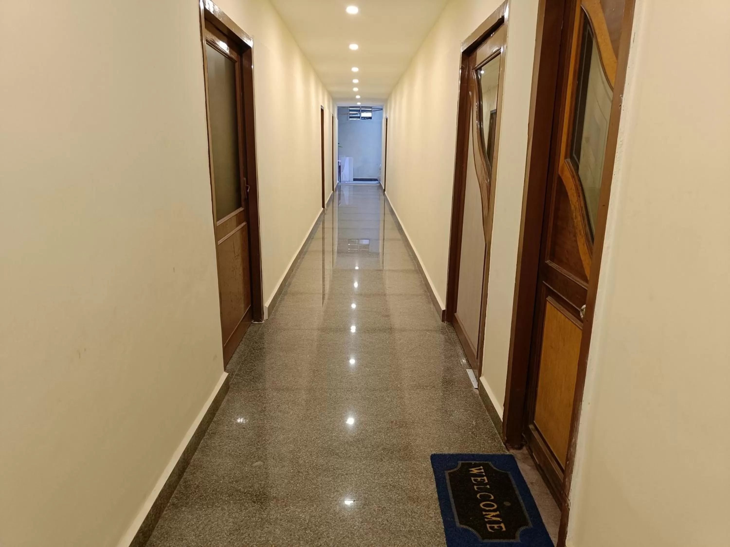 Facade/entrance in The Dolphin Park Hotel, Virugambakkam