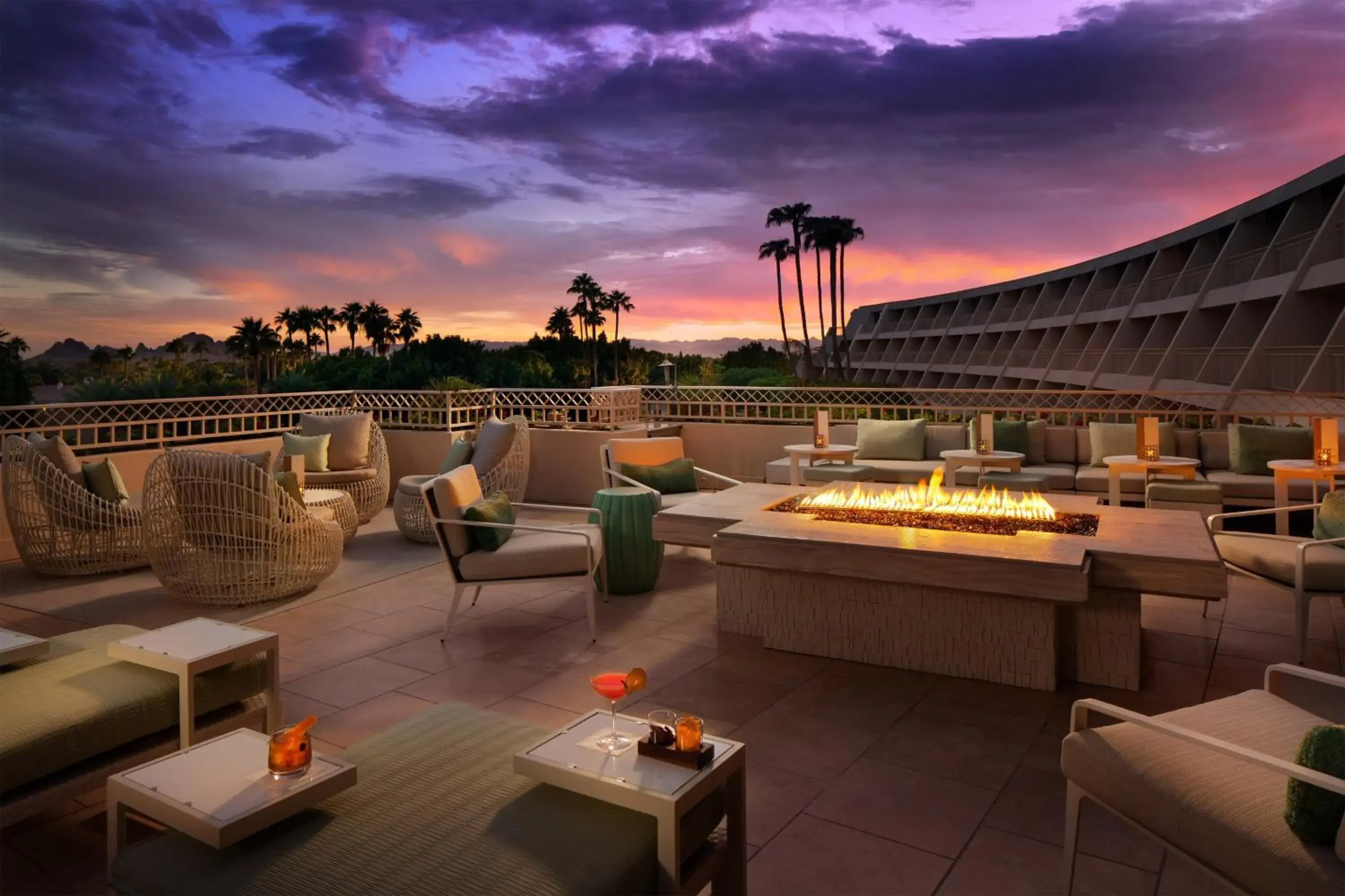 Restaurant/places to eat, Sunrise/Sunset in The Canyon Suites At The Phoenician, A Luxury Collection Resort