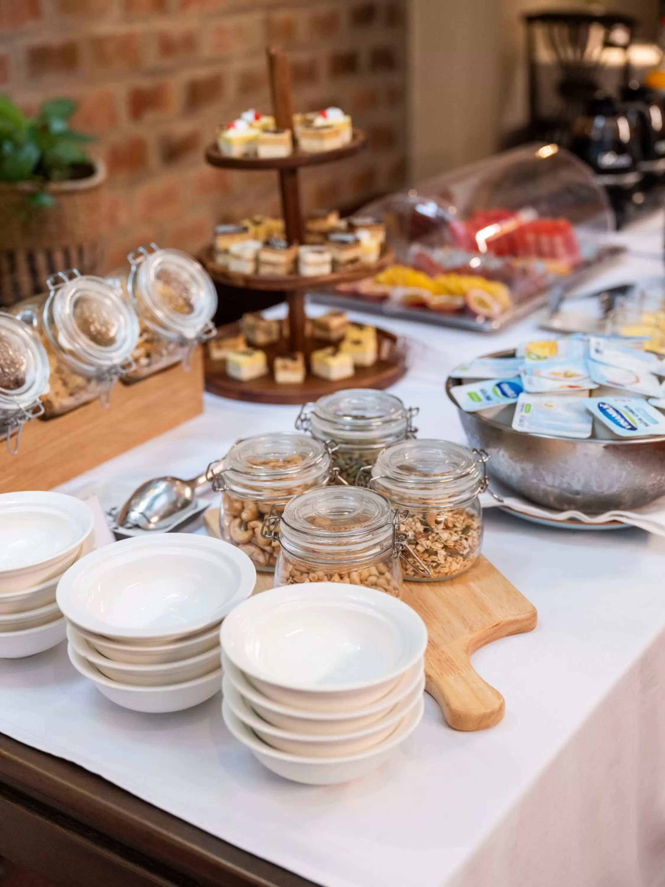 Breakfast in De Syloia Hotel