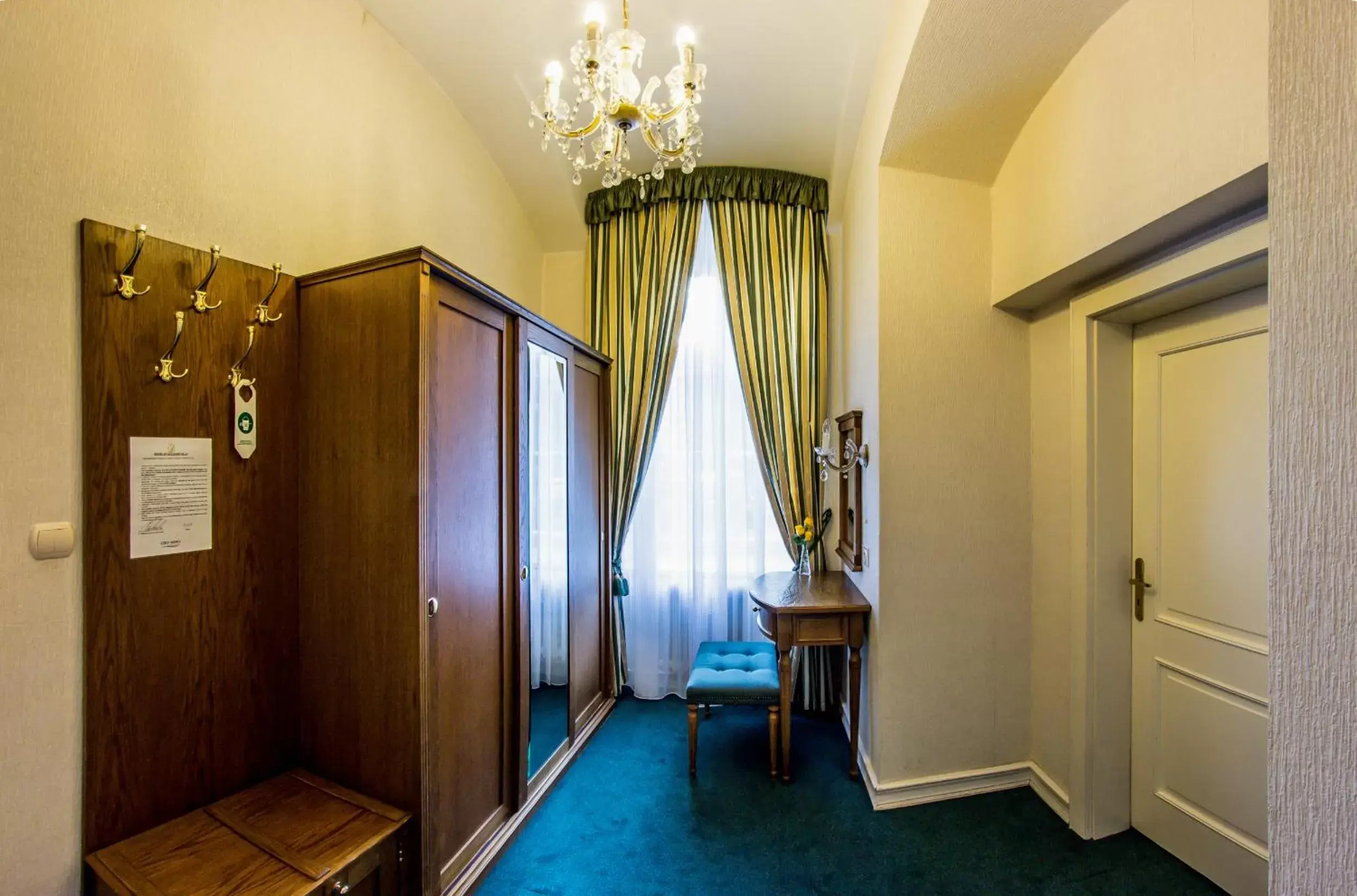 Deluxe Double Room in Hotel Dvorak Cesky Krumlov