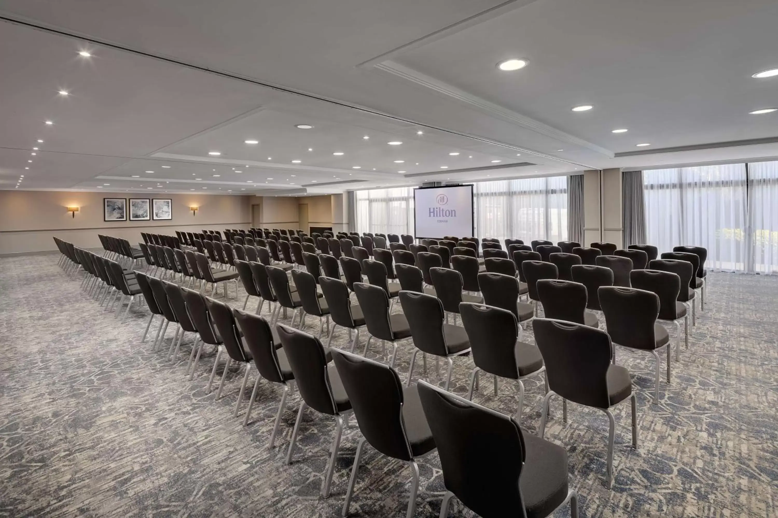 Meeting/conference room in Hilton Cobham