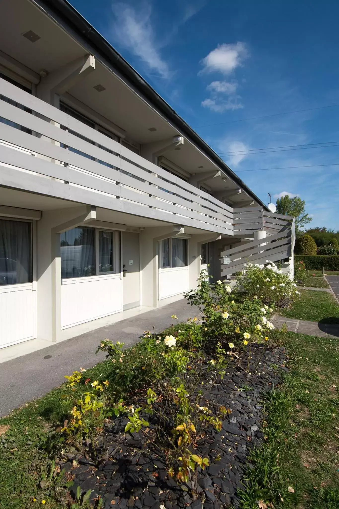 Property building in Campanile Reims Sud Bezannes Property building in Campanile Reims Sud Bezannes