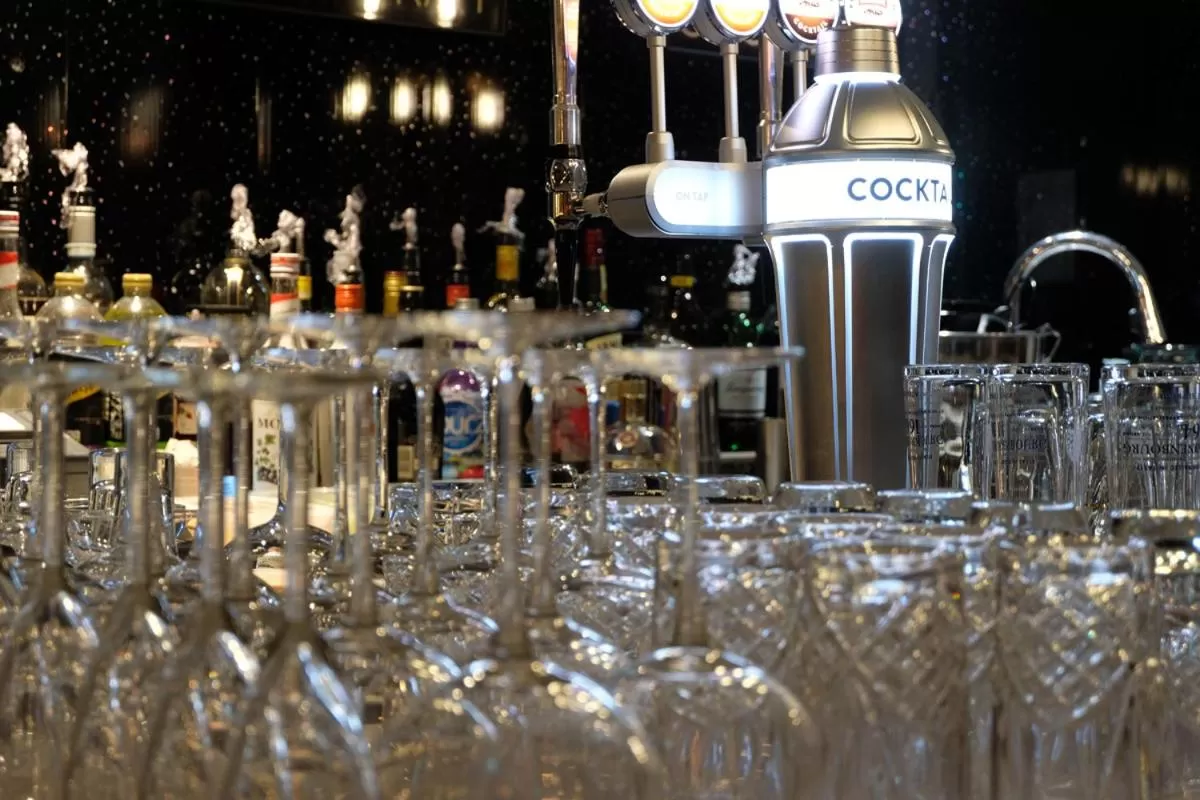 Lounge or bar in The Lawns Hotel