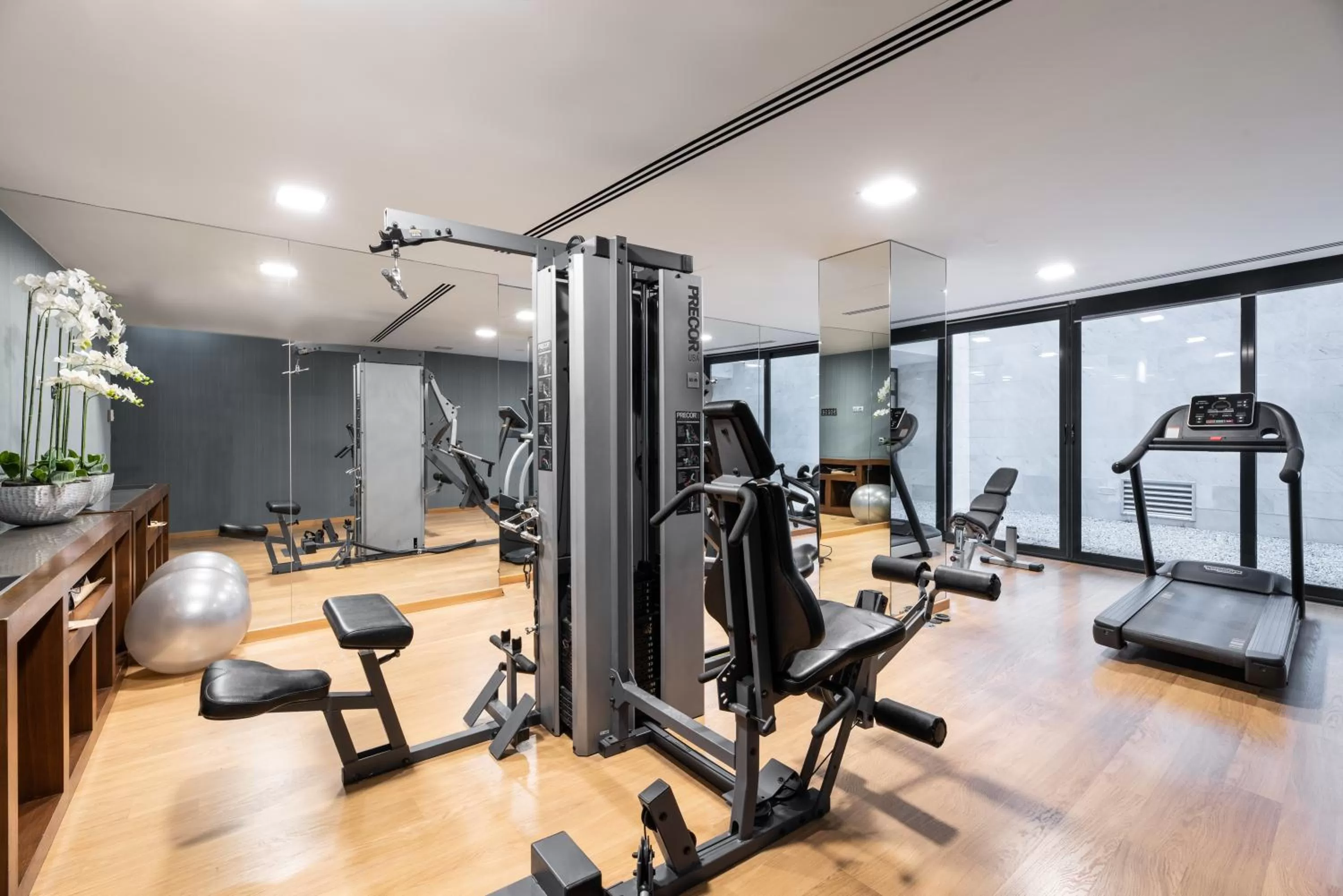 Fitness centre/facilities in Eurostars Das Letras