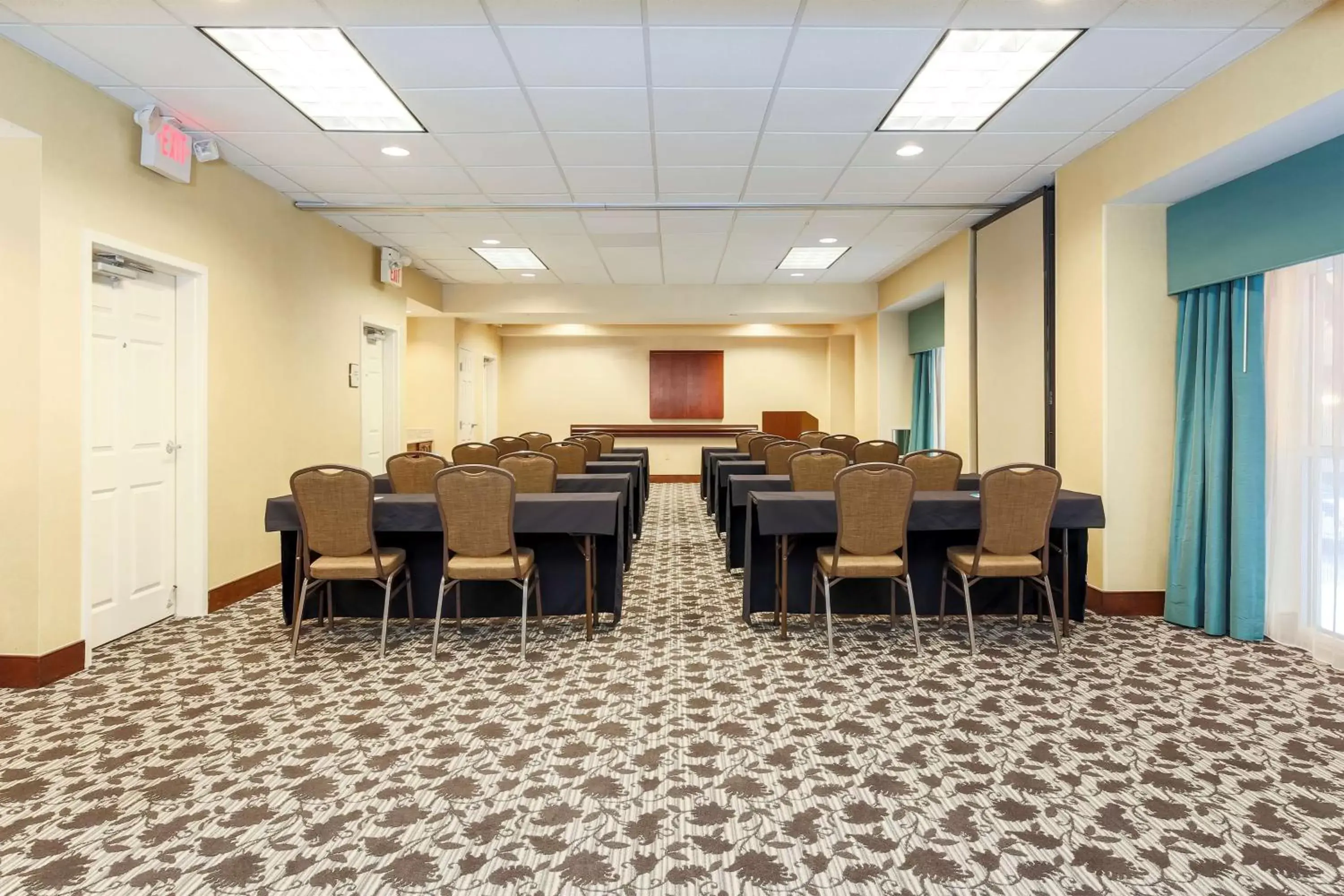 Meeting/conference room in Homewood Suites Nashville Airport