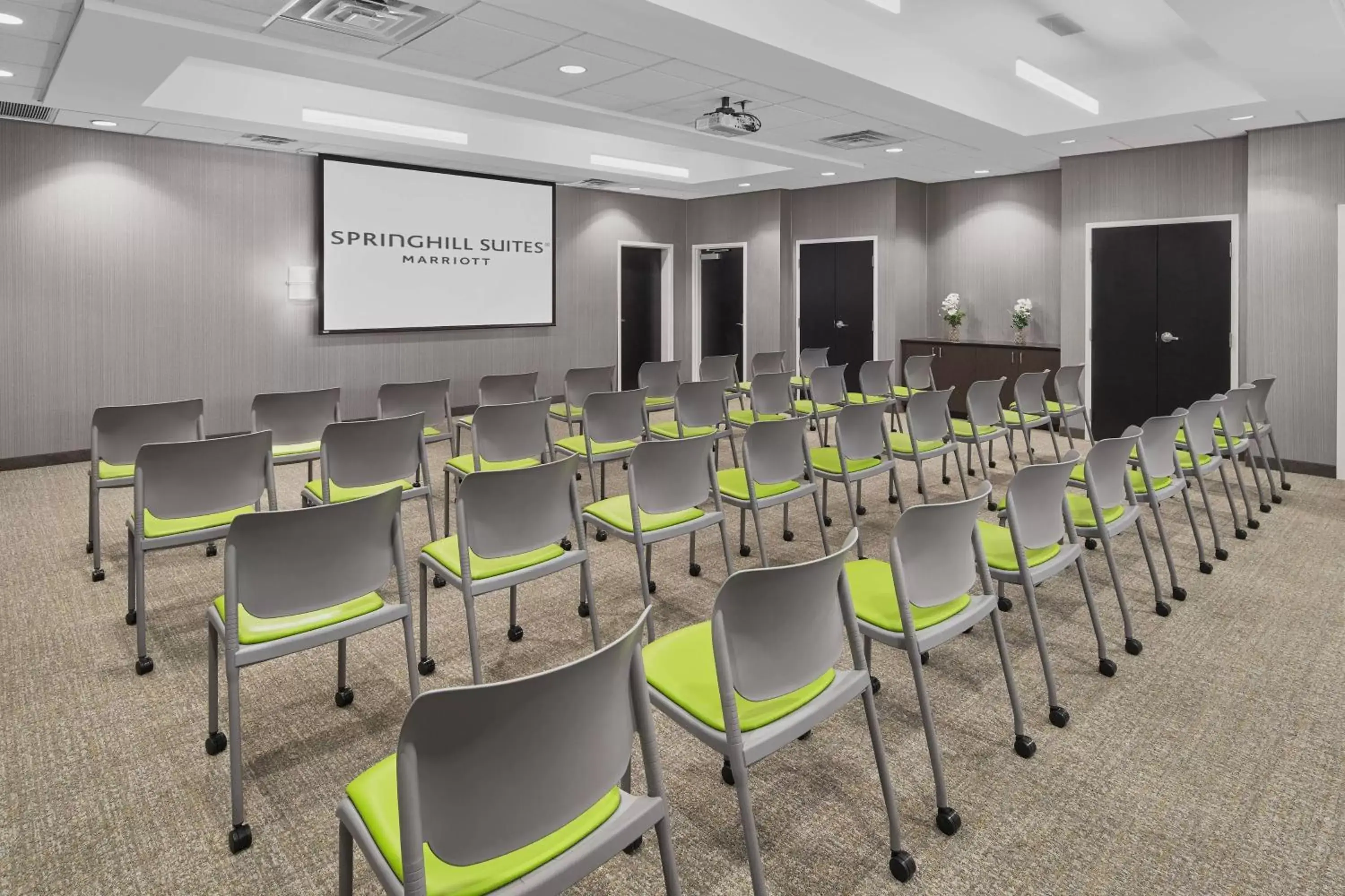 Meeting/conference room in SpringHill Suites by Marriott Roanoke