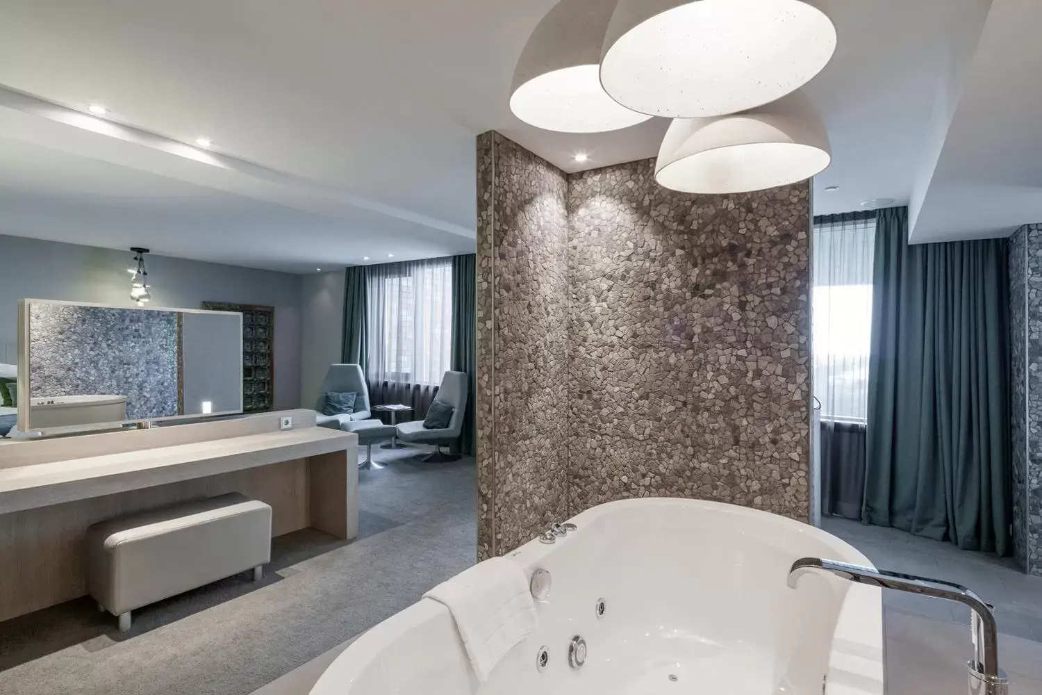 Bathroom in Van der Valk Hotel Dordrecht