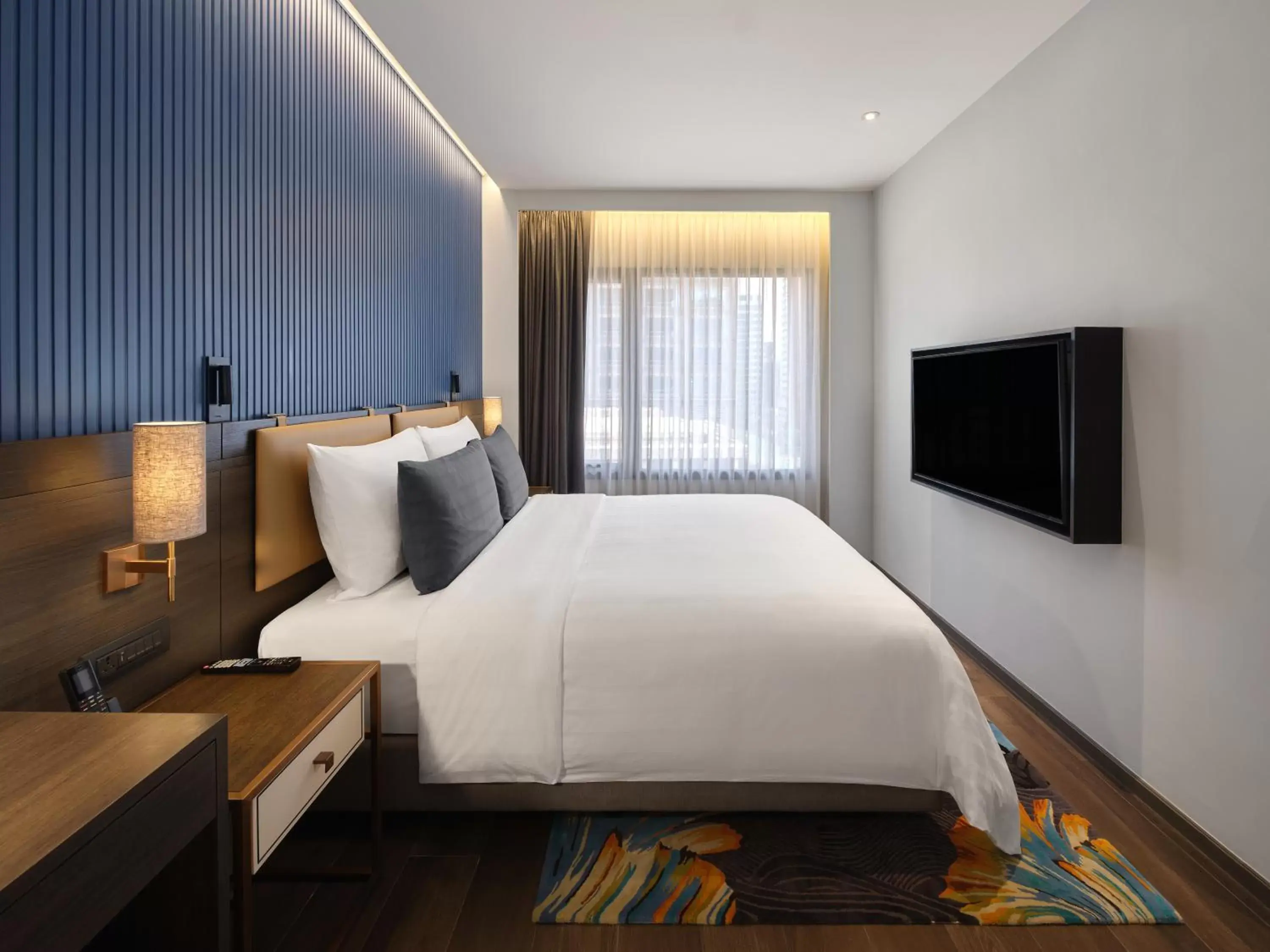 Bedroom, Bed in Sindhorn Midtown Hotel Bangkok, Vignette Collection - an IHG Hotel