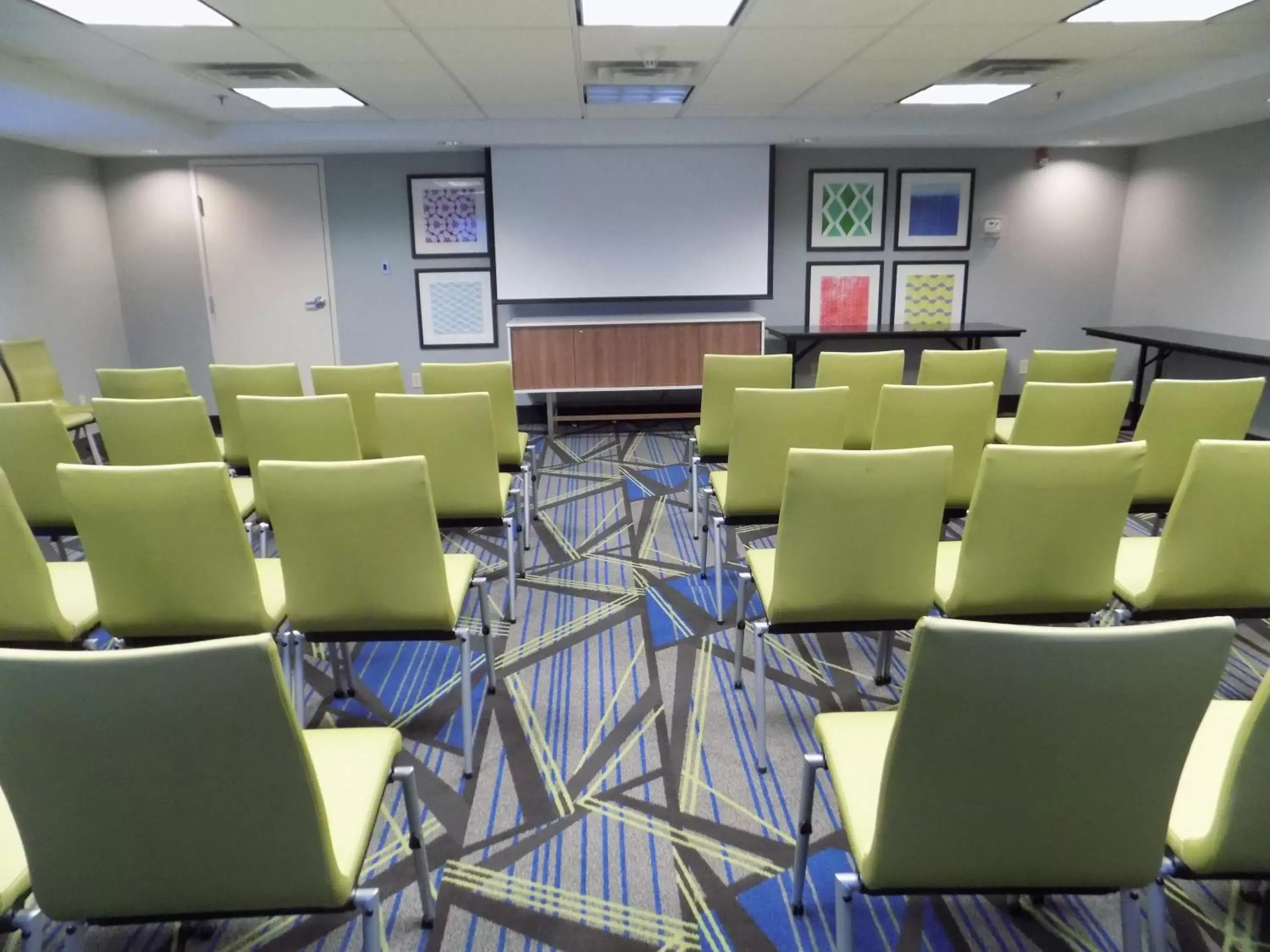 Meeting/conference room in Holiday Inn Express Hotel & Suites Albuquerque - North Balloon Fiesta Park, an IHG Hotel