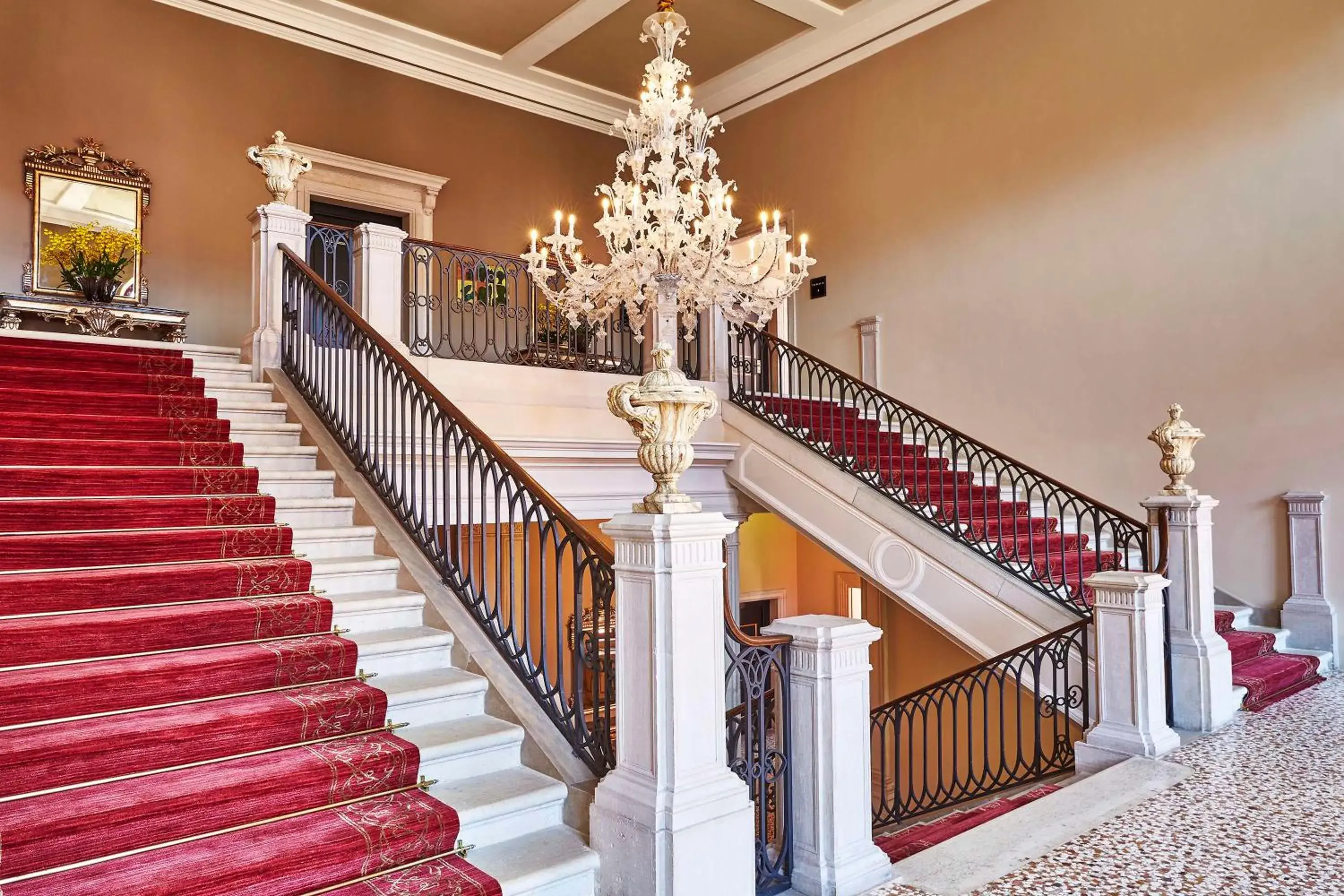 Lobby or reception in San Clemente Palace Kempinski