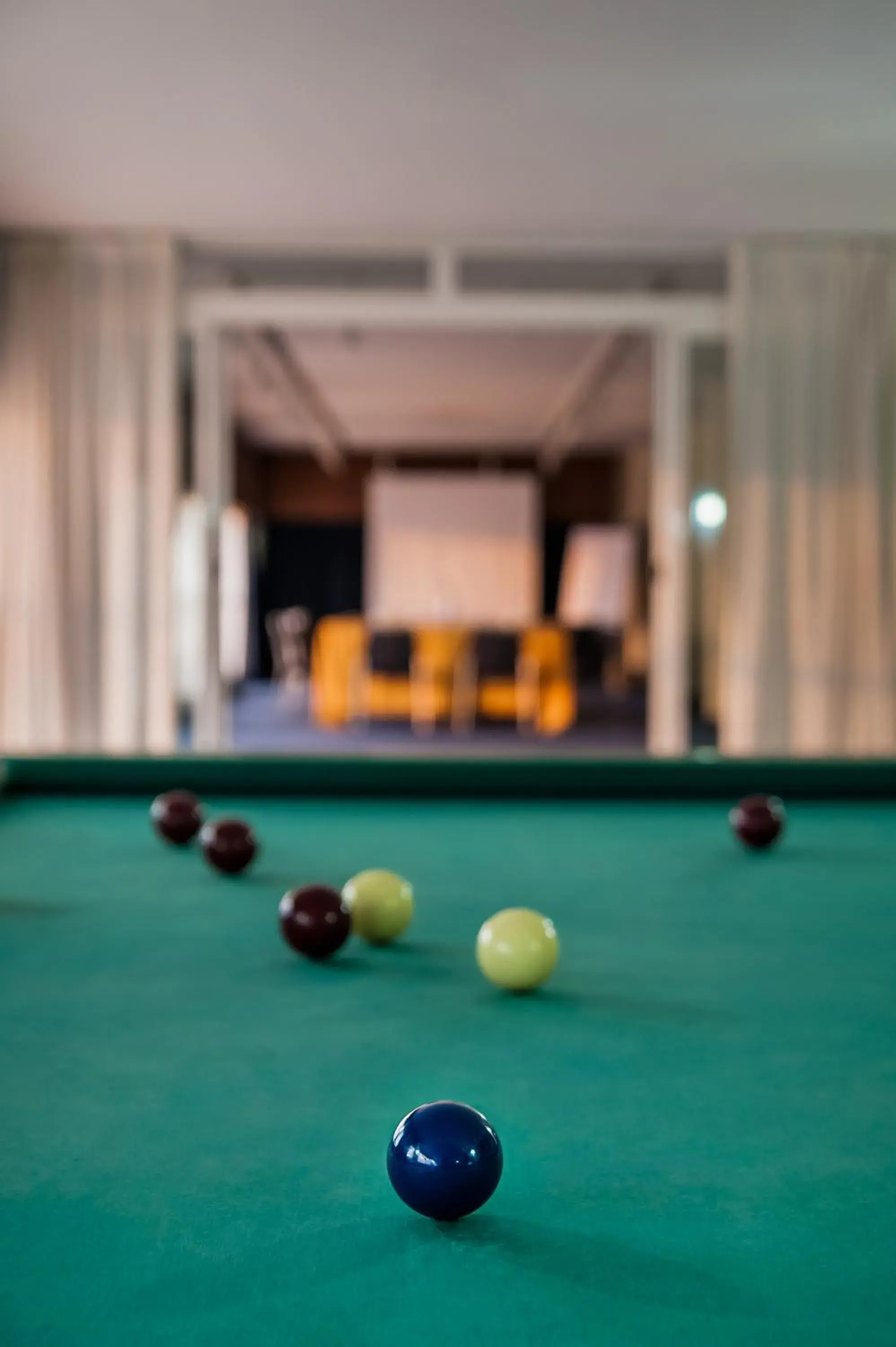 Communal lounge/ TV room, Billiards in Hotel HR