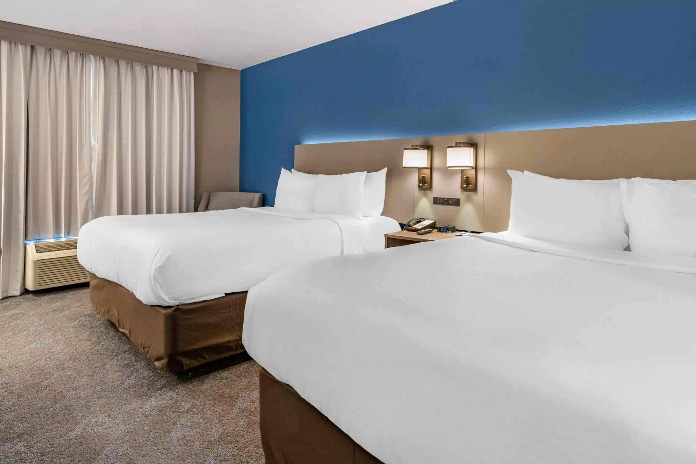 Bedroom, Bed in Comfort Inn & Suites Shelbyville