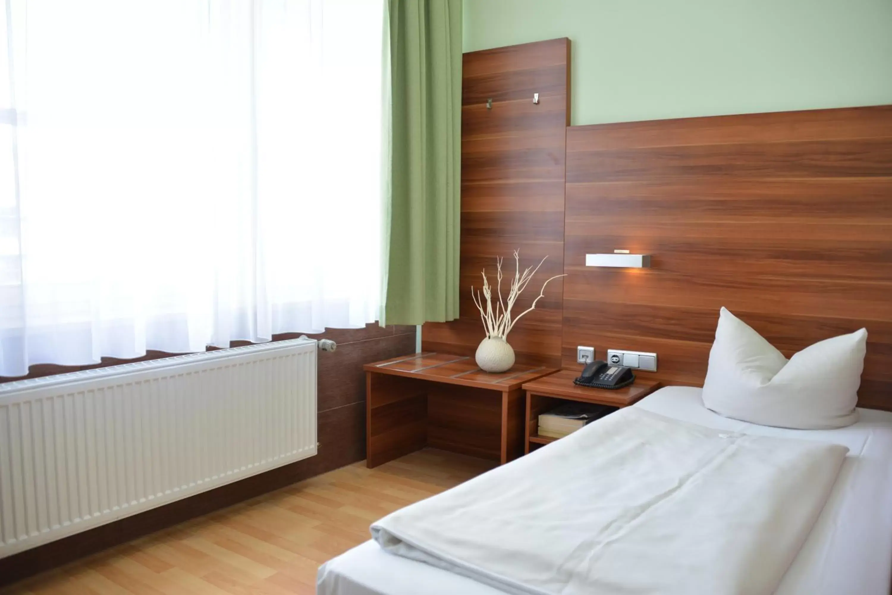 Bedroom, Bed in Arthotel Munich